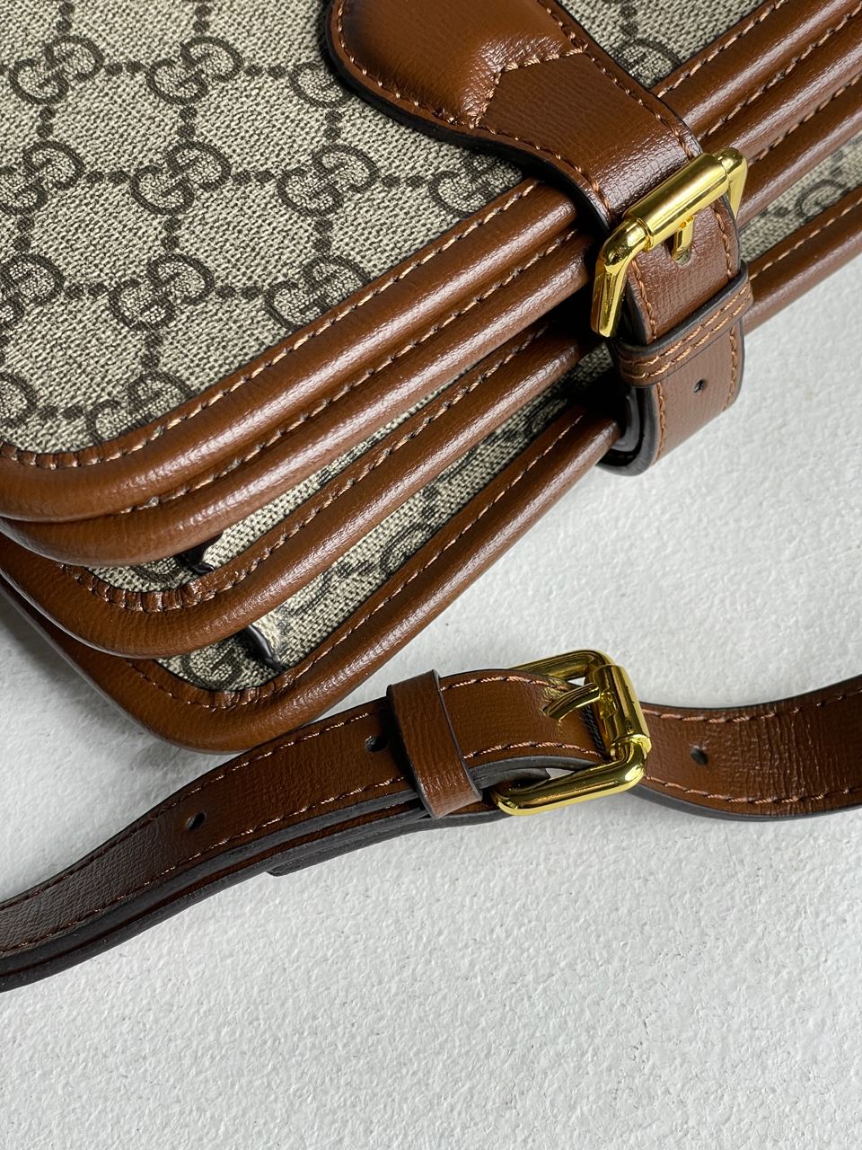 Gucci Mini Shoulder Bag With Interlocking G - 22