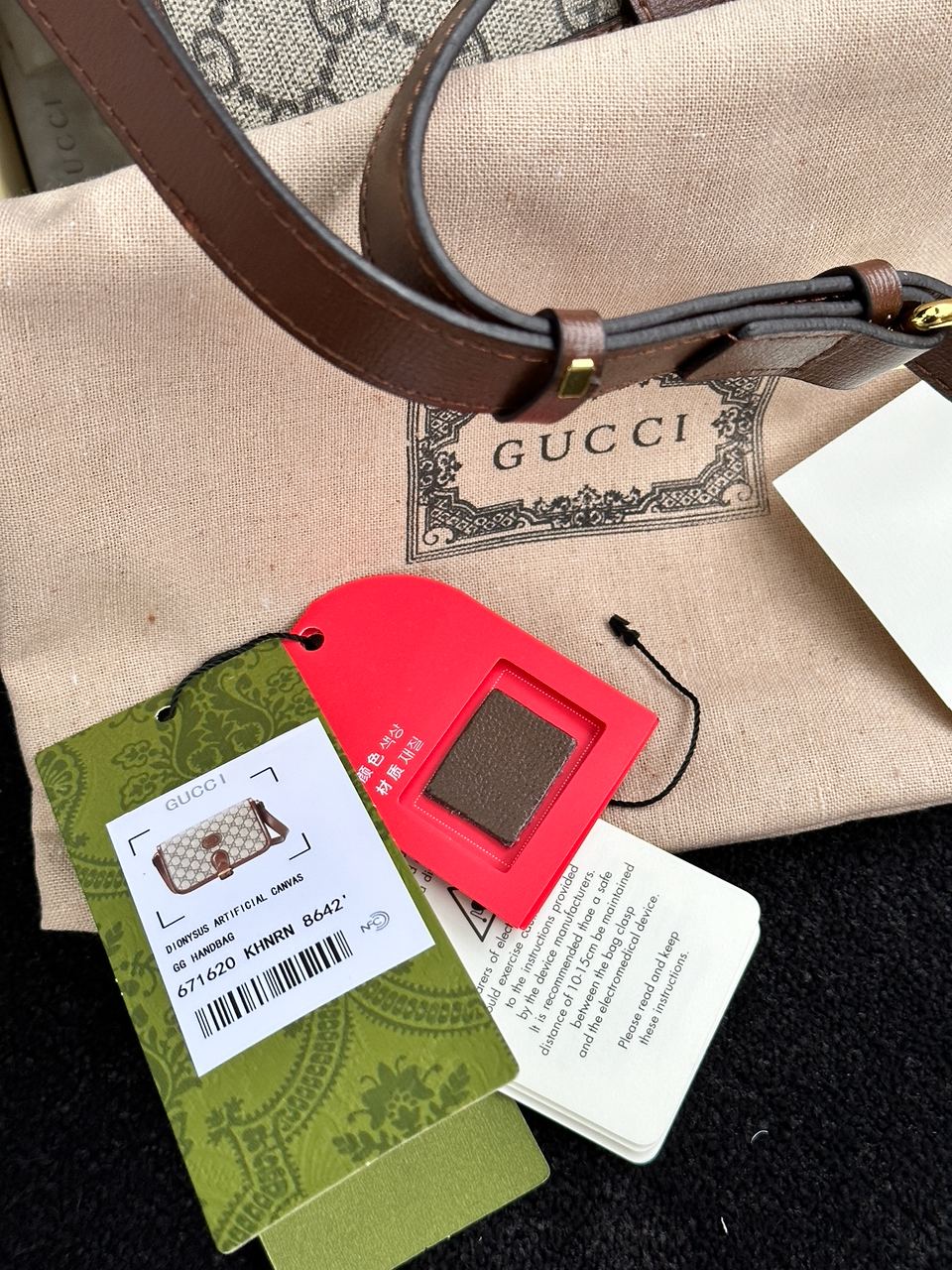 Gucci Mini Shoulder Bag With Interlocking G - 31