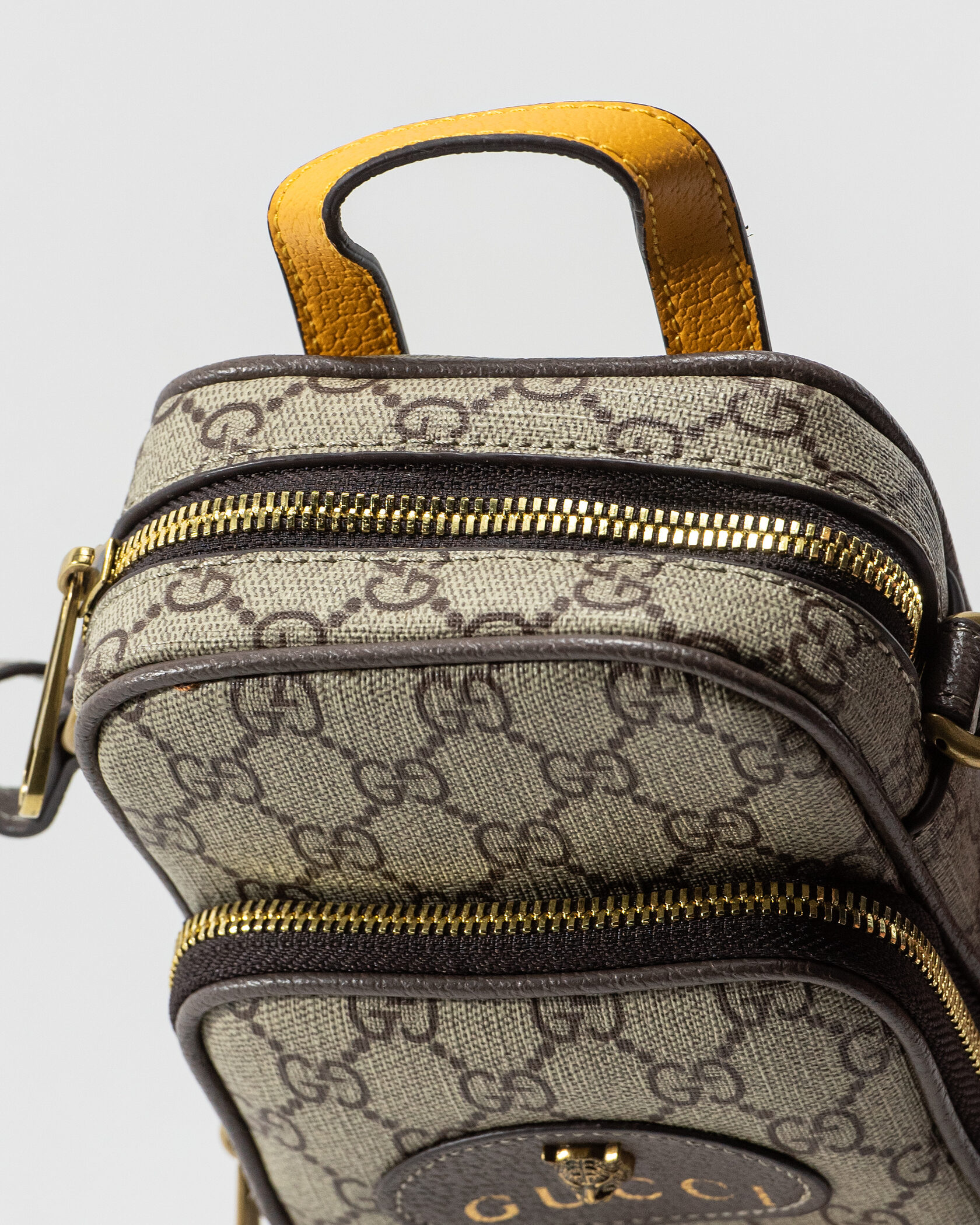 Gucci Neo Vintage GG Supreme Small Messenger Bag in Beige/Brown - 10