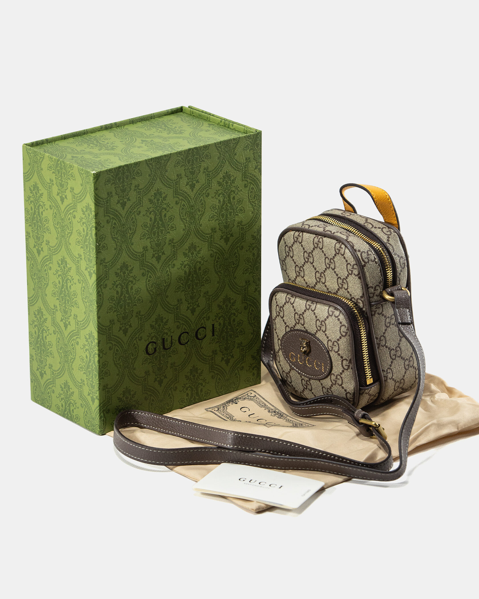 Gucci Neo Vintage GG Supreme Small Messenger Bag in Beige/Brown - 2