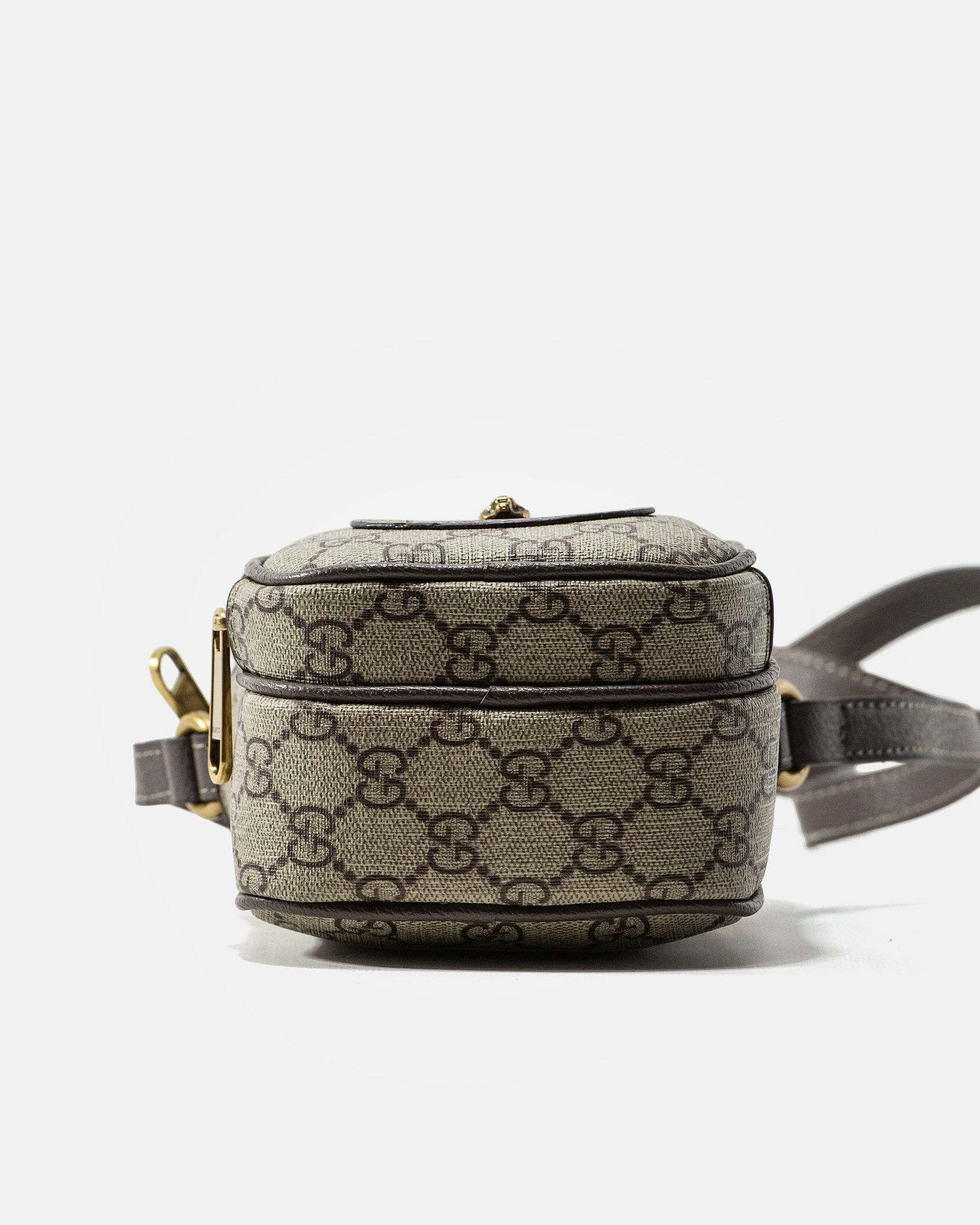 Gucci Neo Vintage GG Supreme Small Messenger Bag in Beige/Brown - 6