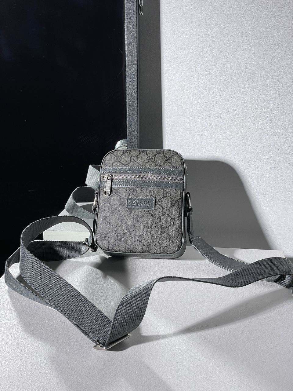 Gucci Ophidia GG Small Messenger Bag Grey - 3