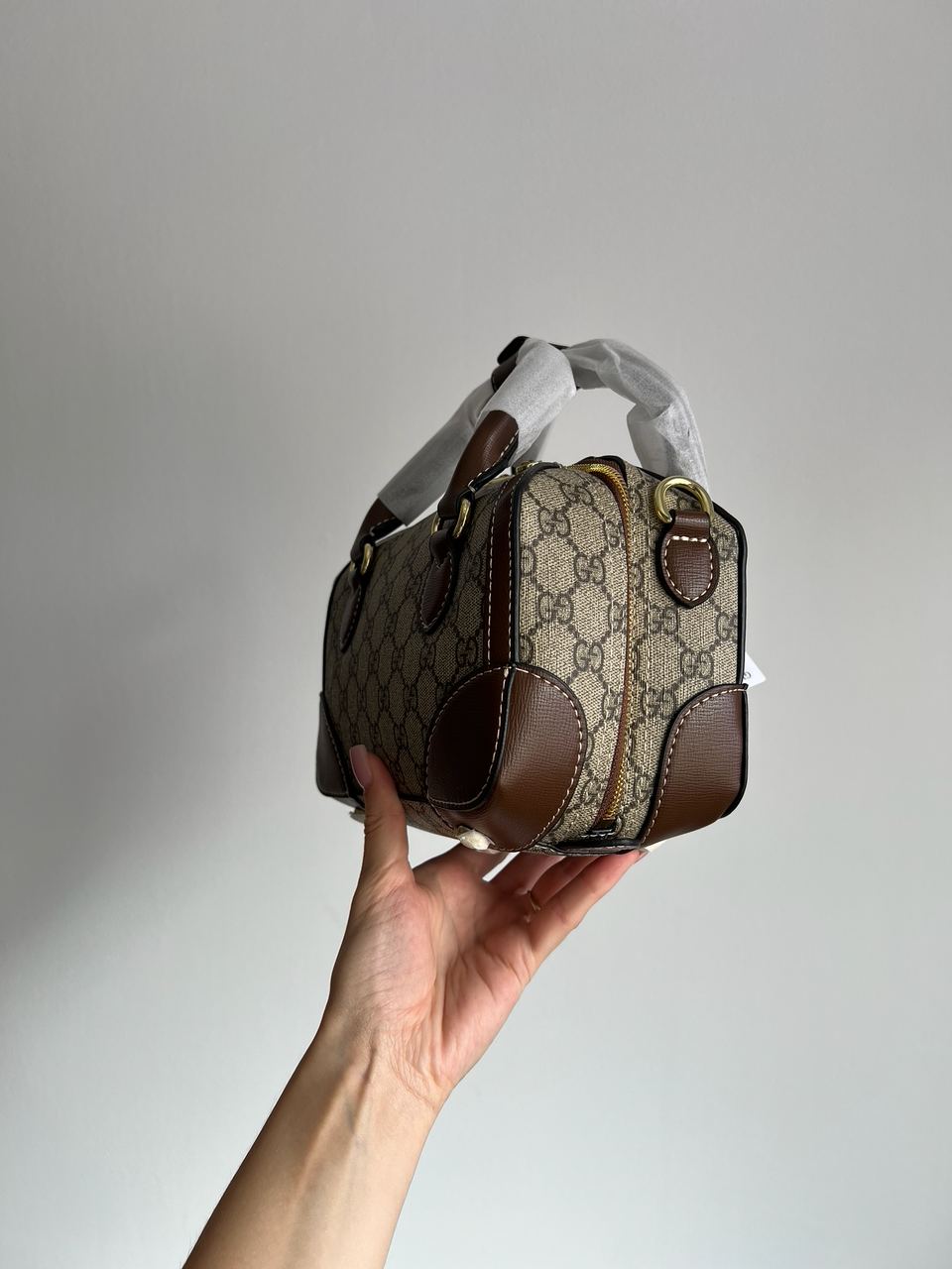 Gucci Small Interlocking G Sports Bag - 5