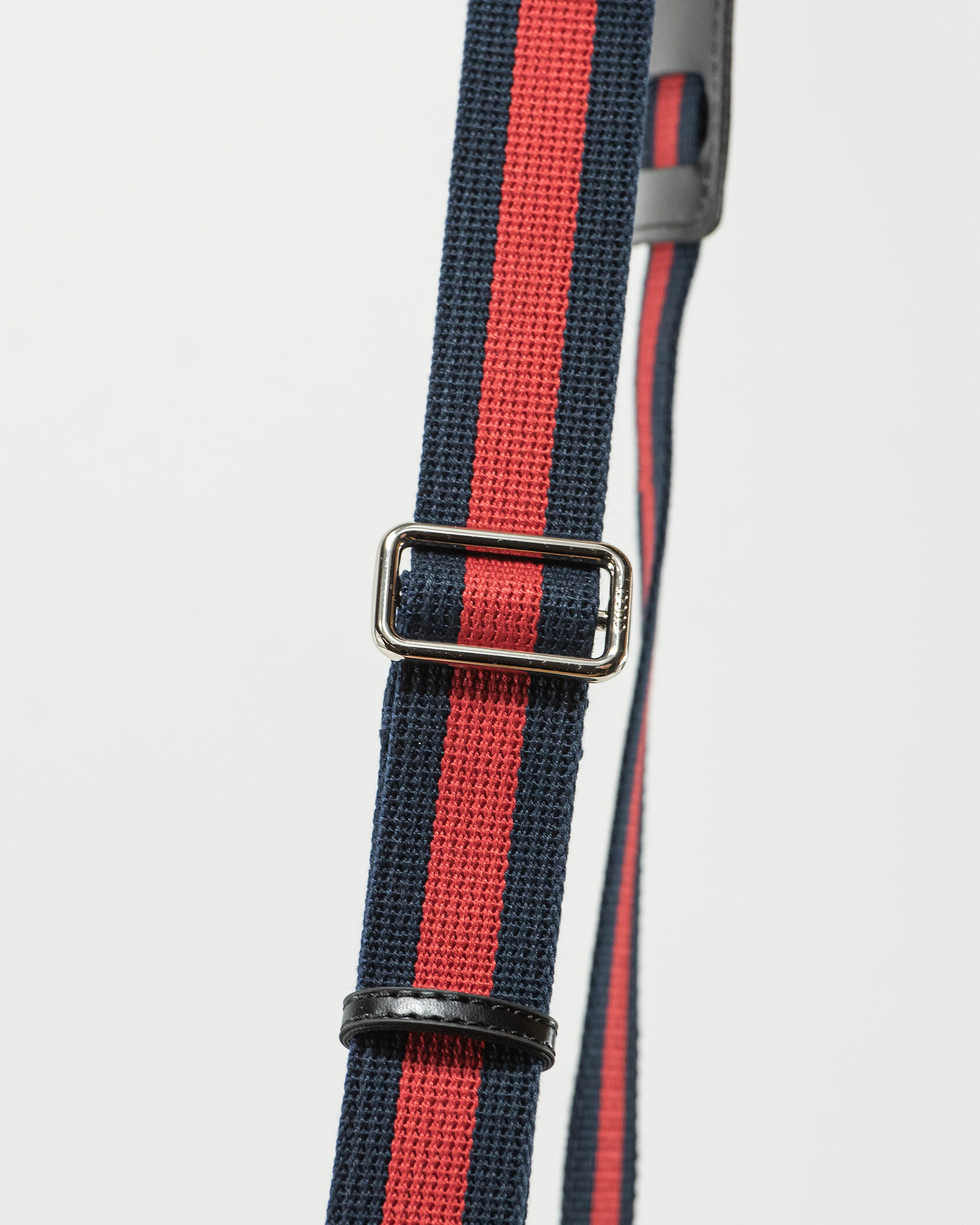 Gucci Small Messenger Bag in Black GG Supreme Canvas with Arrows - 10