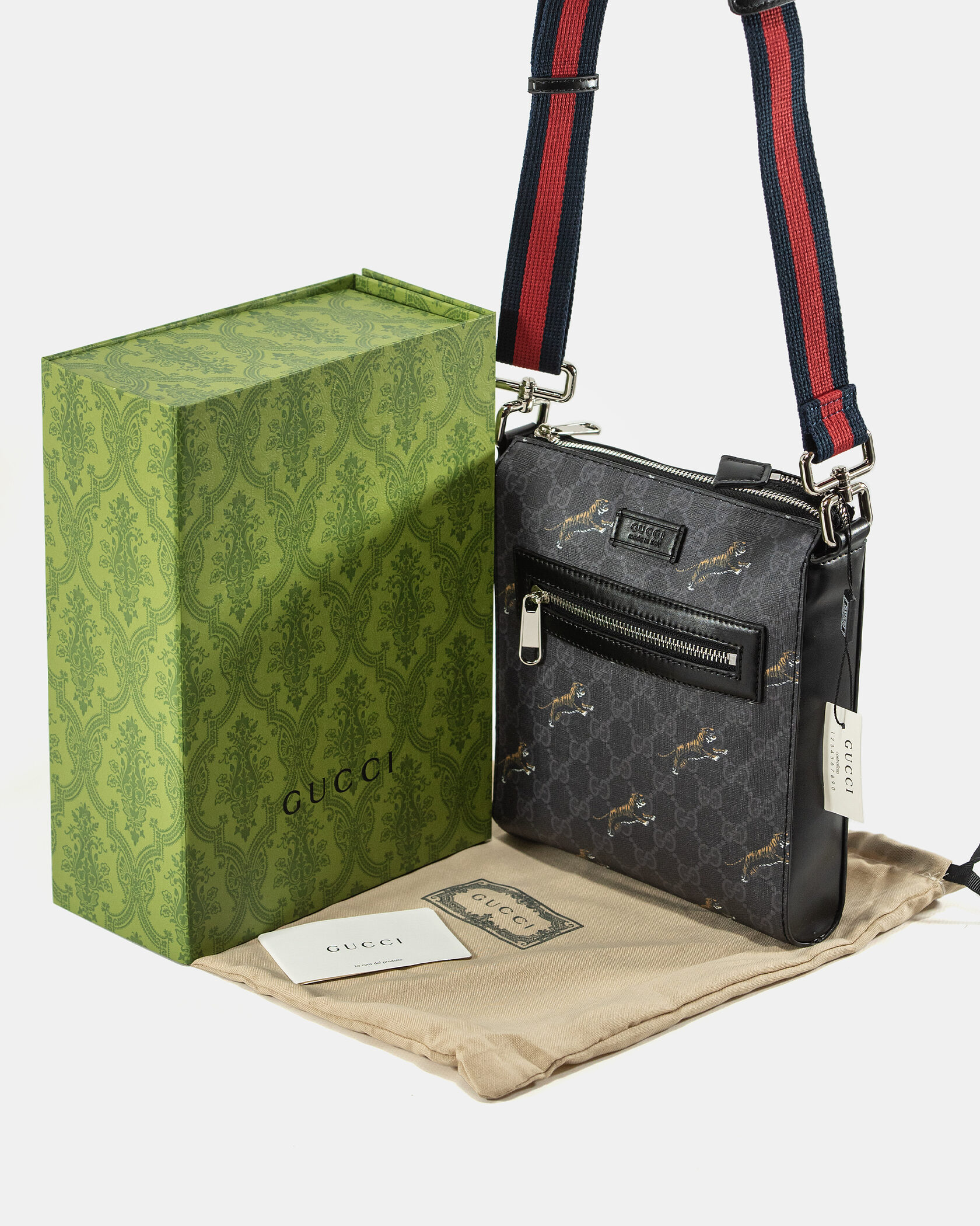 Gucci Small Messenger Bag in Black GG Supreme Canvas with Arrows - 2