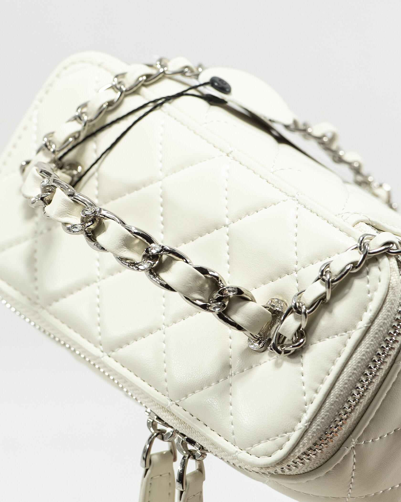 hanel Classic Milk Lambskin Pearl Crush Vanity Bag Silver - 10