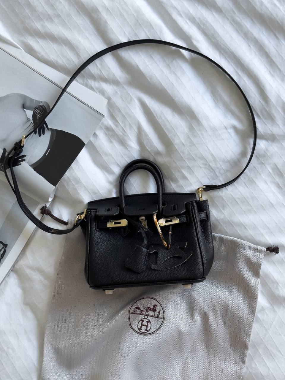Hermès Birkin 20 Bag in Black Leather - 11