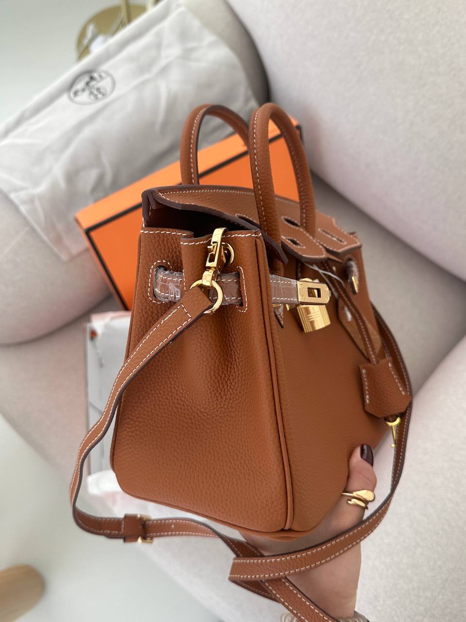 Hermès Birkin 25 Bag in Gold Togo Leather - 8