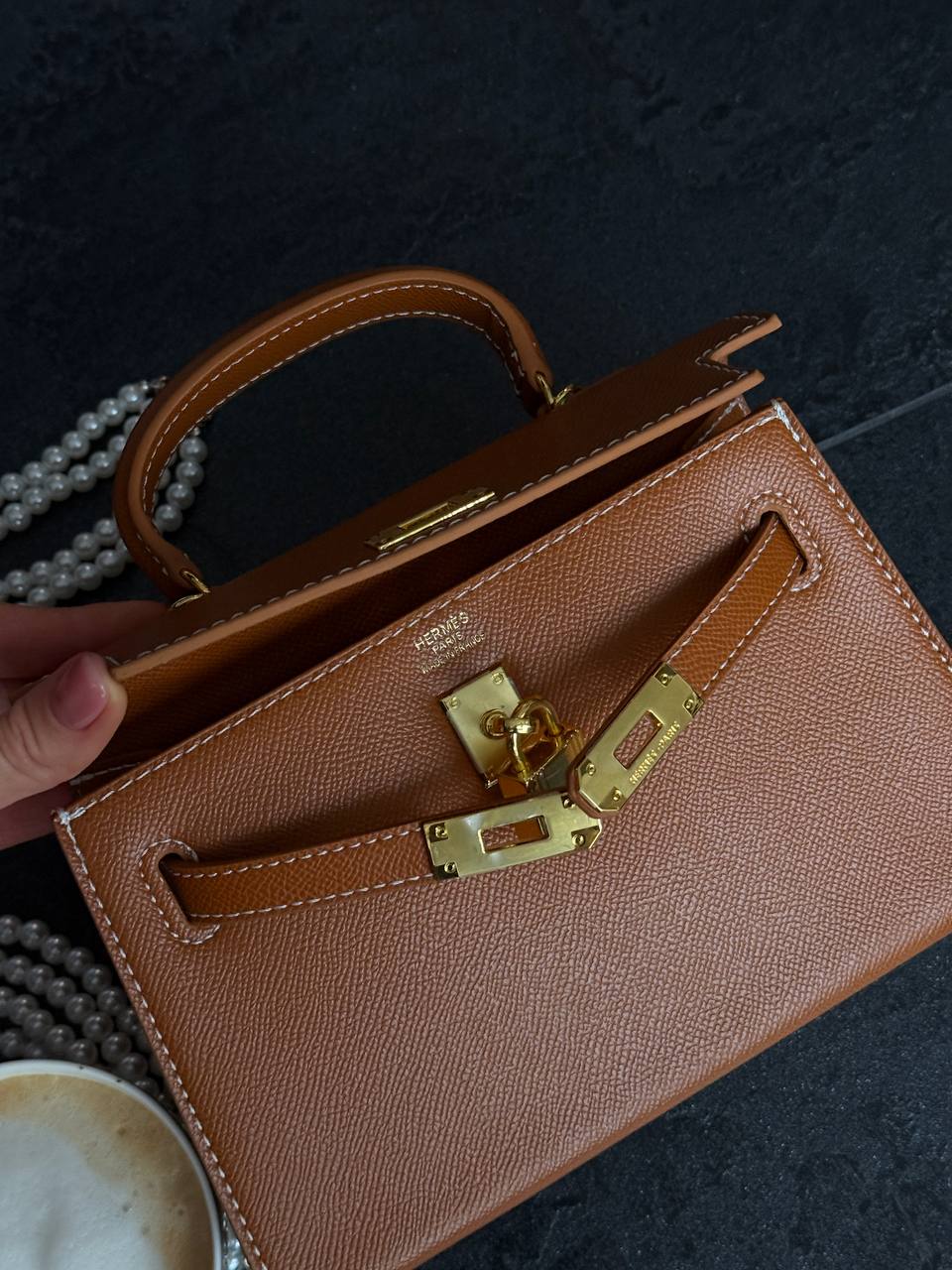 Hermès Kelly 20 Mini Bag in Gold Epsom Leather - 7