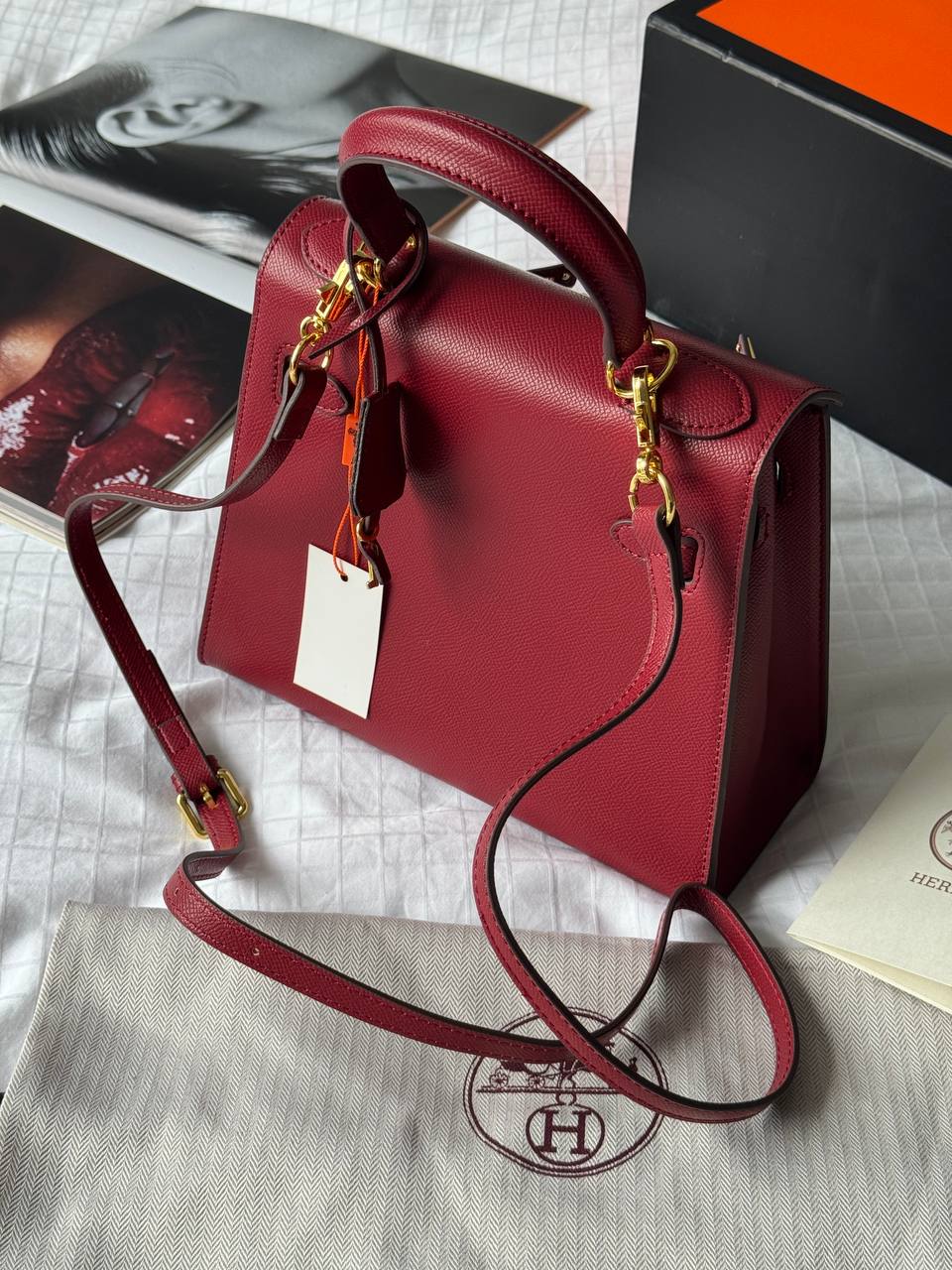 Hermès Kelly 25 Sellier Epsom Leather Bag in Rouge H (Bordeaux/Burgundy) - 19