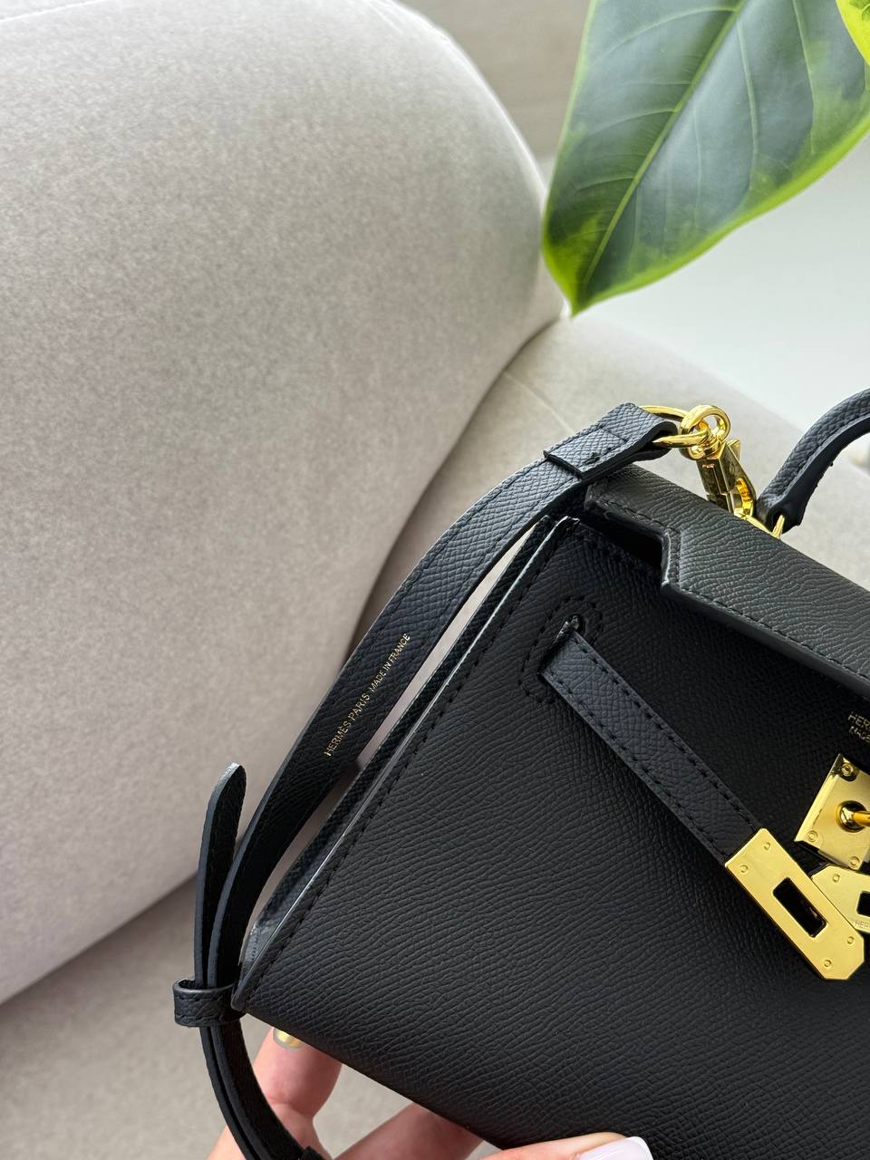 Hermès Mini Kelly Black Gold Hardware - 7