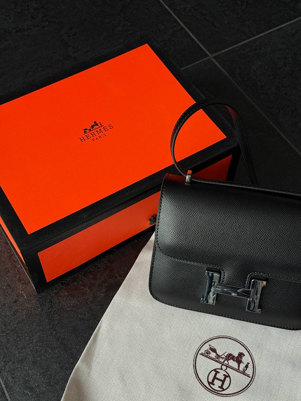 Hermes Constance 19 Epsom Calf Black/Silver - 2