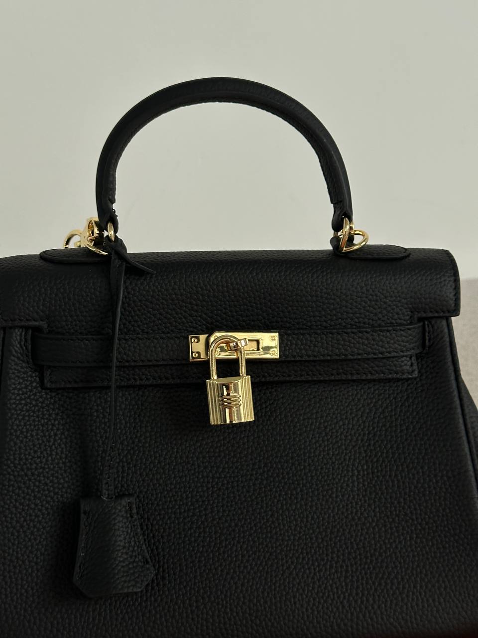 Hermes Kelly 25 Black/Gold - 12
