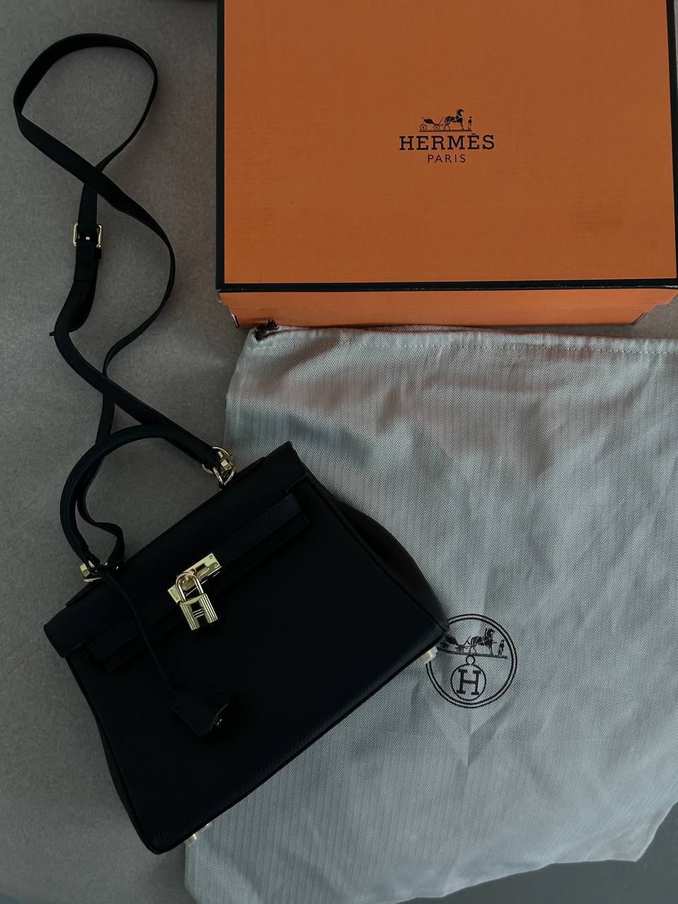 Hermes Kelly 25 Black/Gold - 14