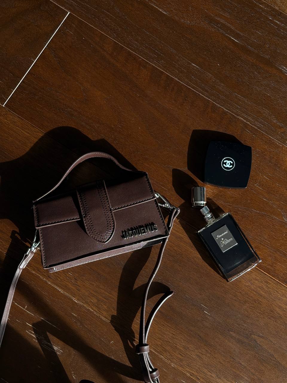 Jacquemus Le Bambino Mini Leather Shoulder Bag in Brown - 2