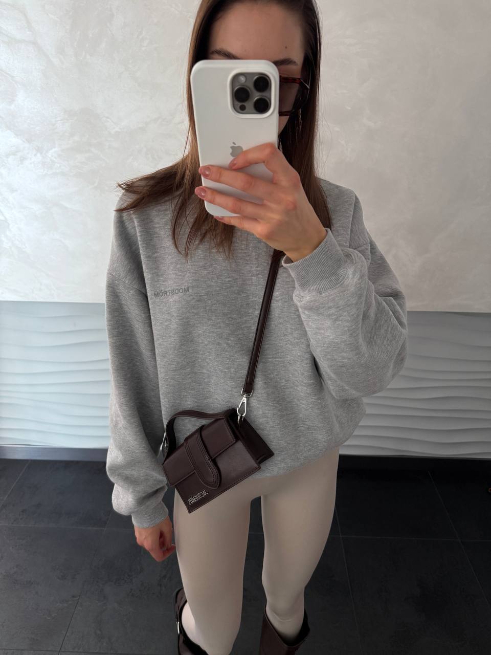 Jacquemus Le Bambino Mini Leather Shoulder Bag in Brown - 3