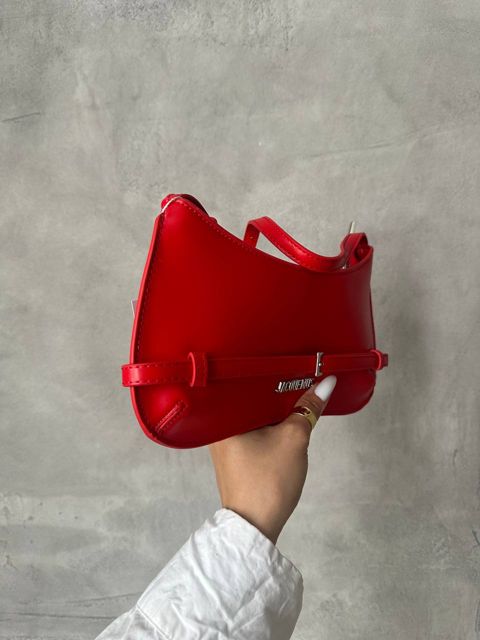Jacquemus Le Bisou Ceinture Leather Shoulder Bag in Red - 3