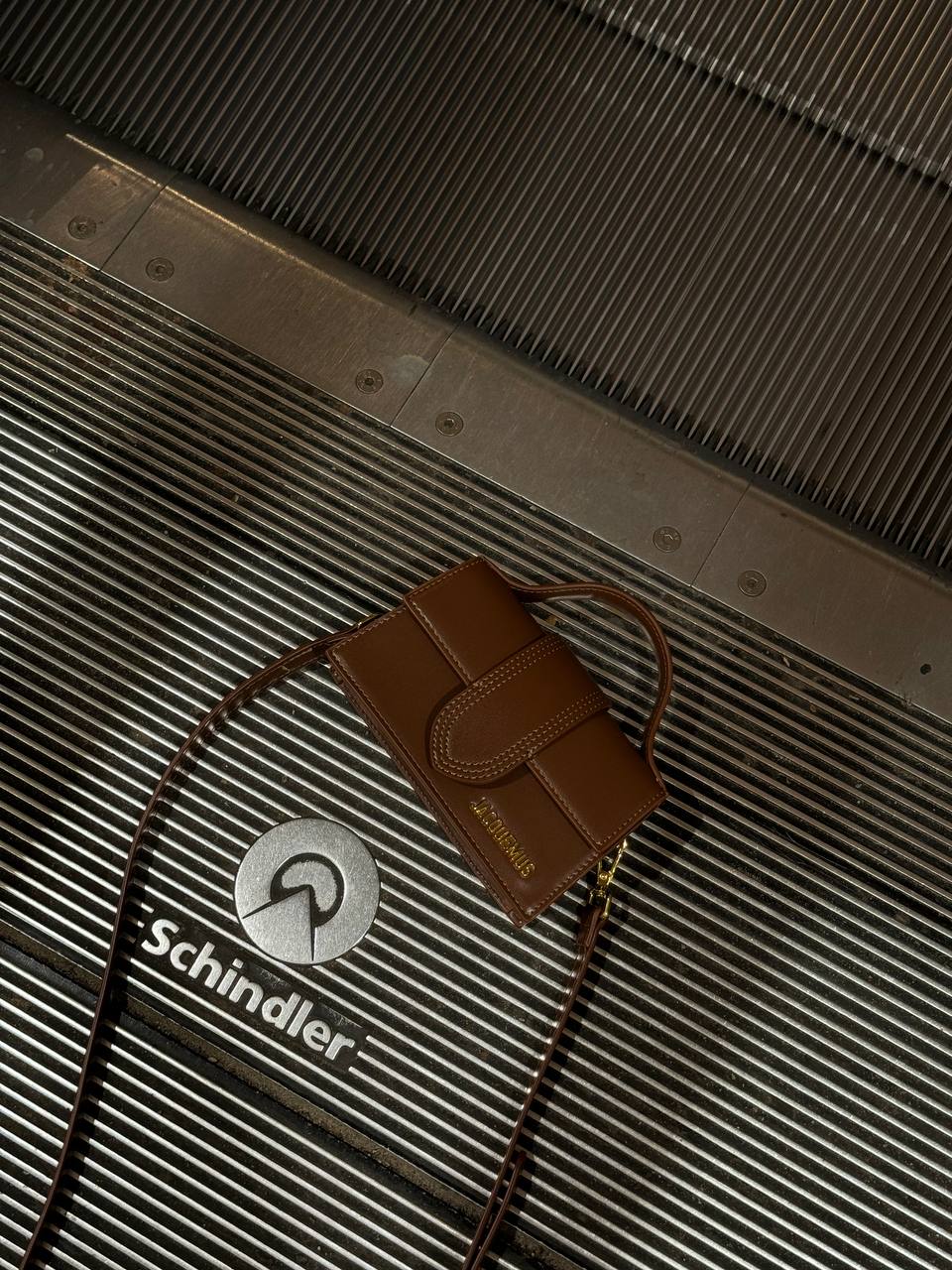 Jacquemus Le Chiquito Micro Leather Bag in Brown - 4