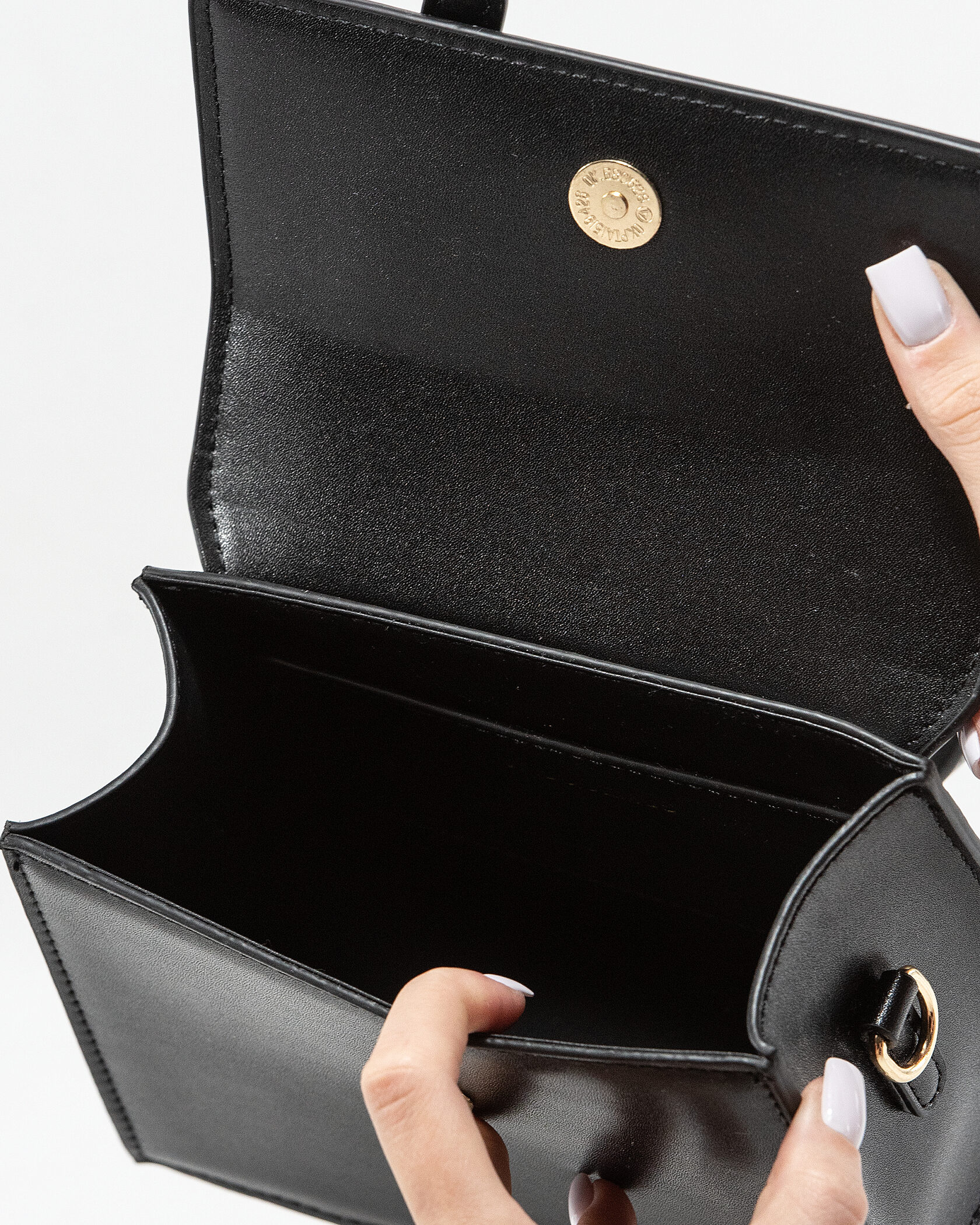 Jacquemus Le Chiquito Moyen Boucle Black - 12