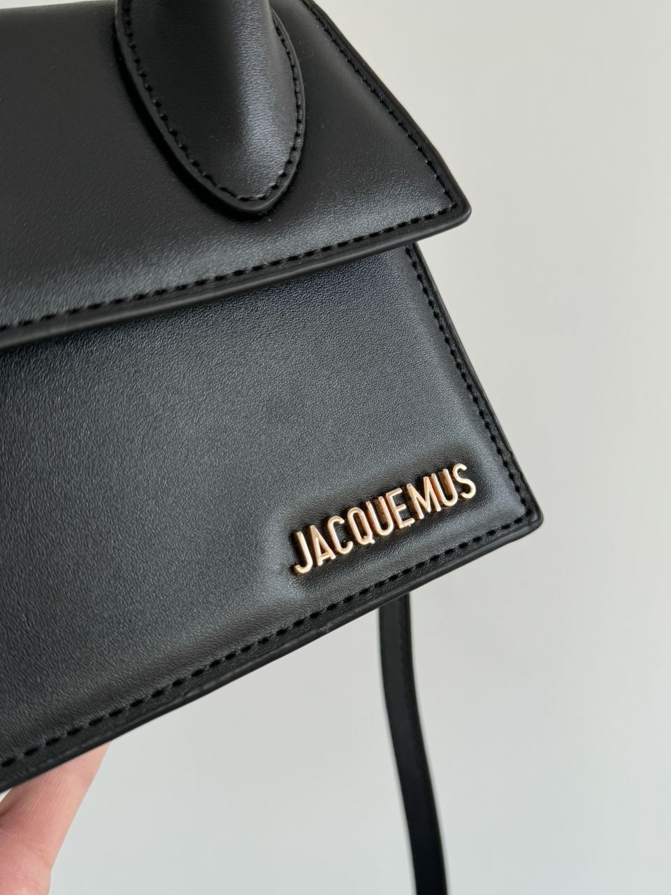 Jacquemus Le Chiquito Moyen Boucle Black - 10
