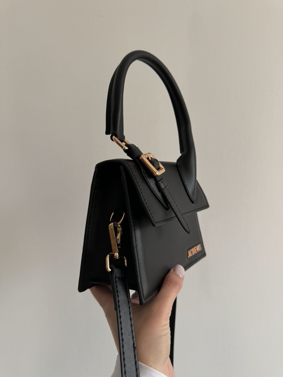 Jacquemus Le Chiquito Moyen Boucle Black - 12