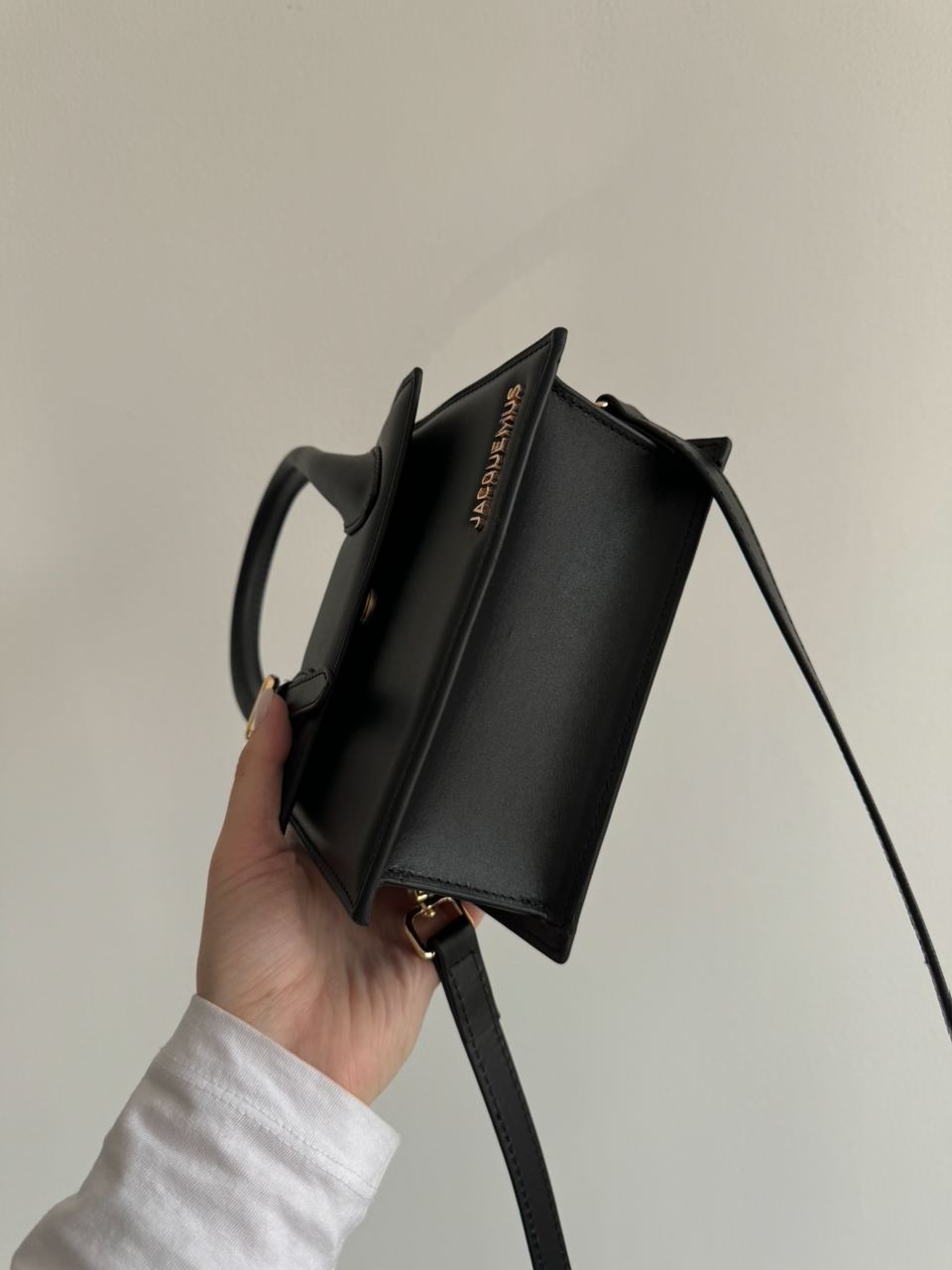 Jacquemus Le Chiquito Moyen Boucle Black - 24