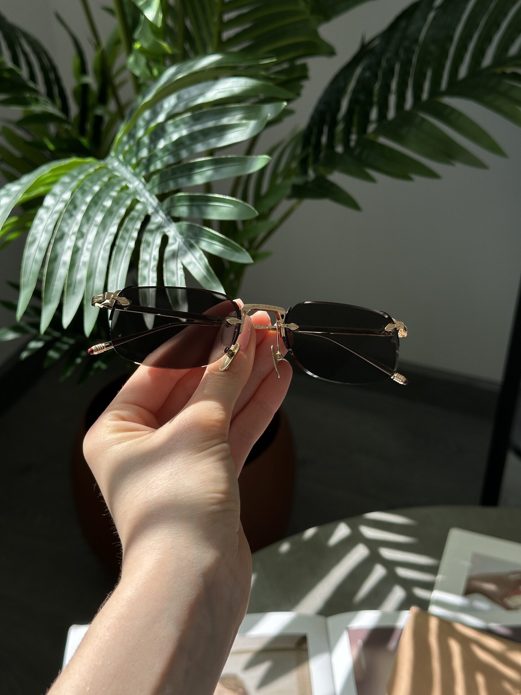 Jacquemus Marie Mage Black/Gold JMMF040 - 5