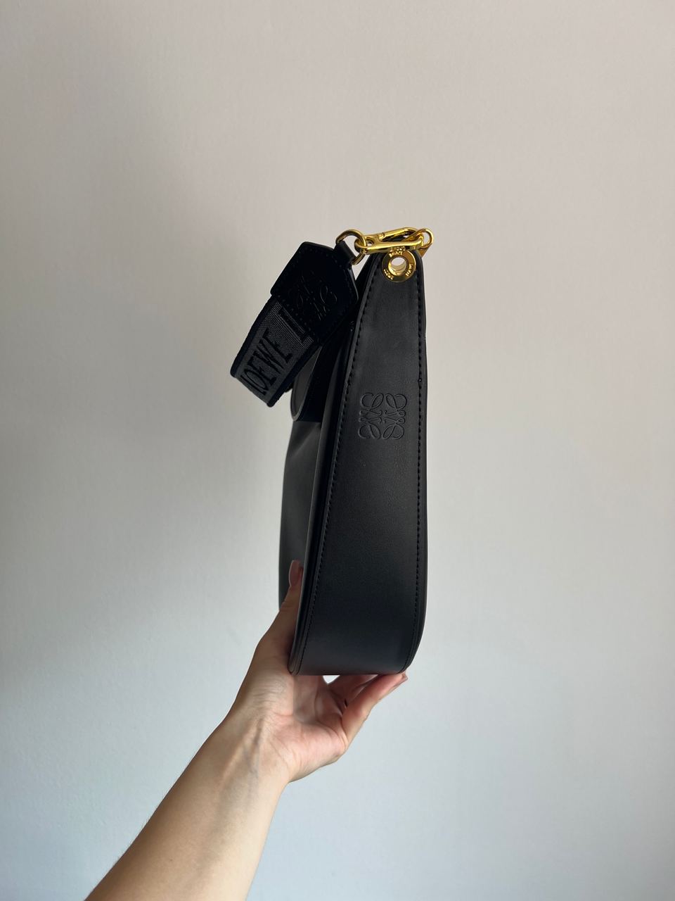 Loewe Luna Leather Shoulder Bag in Black - 5