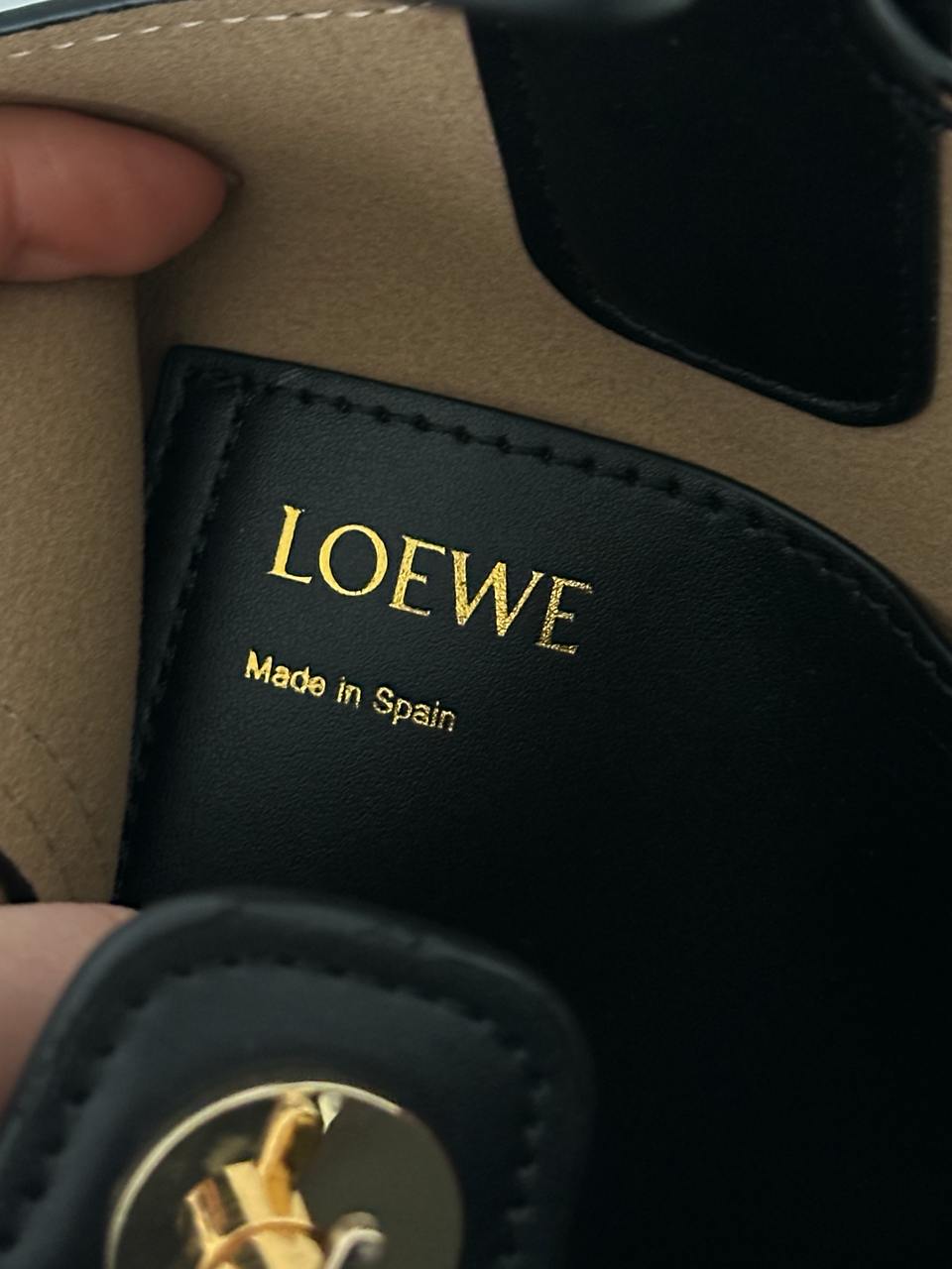 Loewe Mini Pebble Bucket Bag in Smooth Calfskin Black - 14