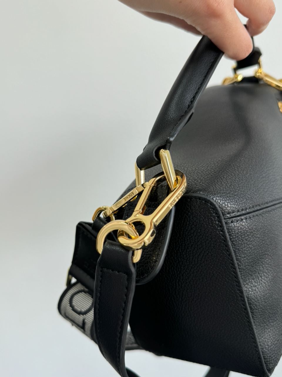 Loewe Small Puzzle Bag in Classic Calfskin Black - 17