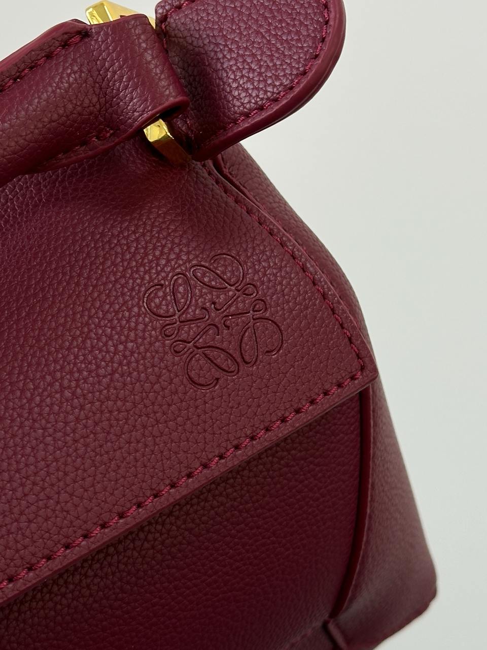 Loewe Small Puzzle Bag In Classic Calfskin Burgundy - 11