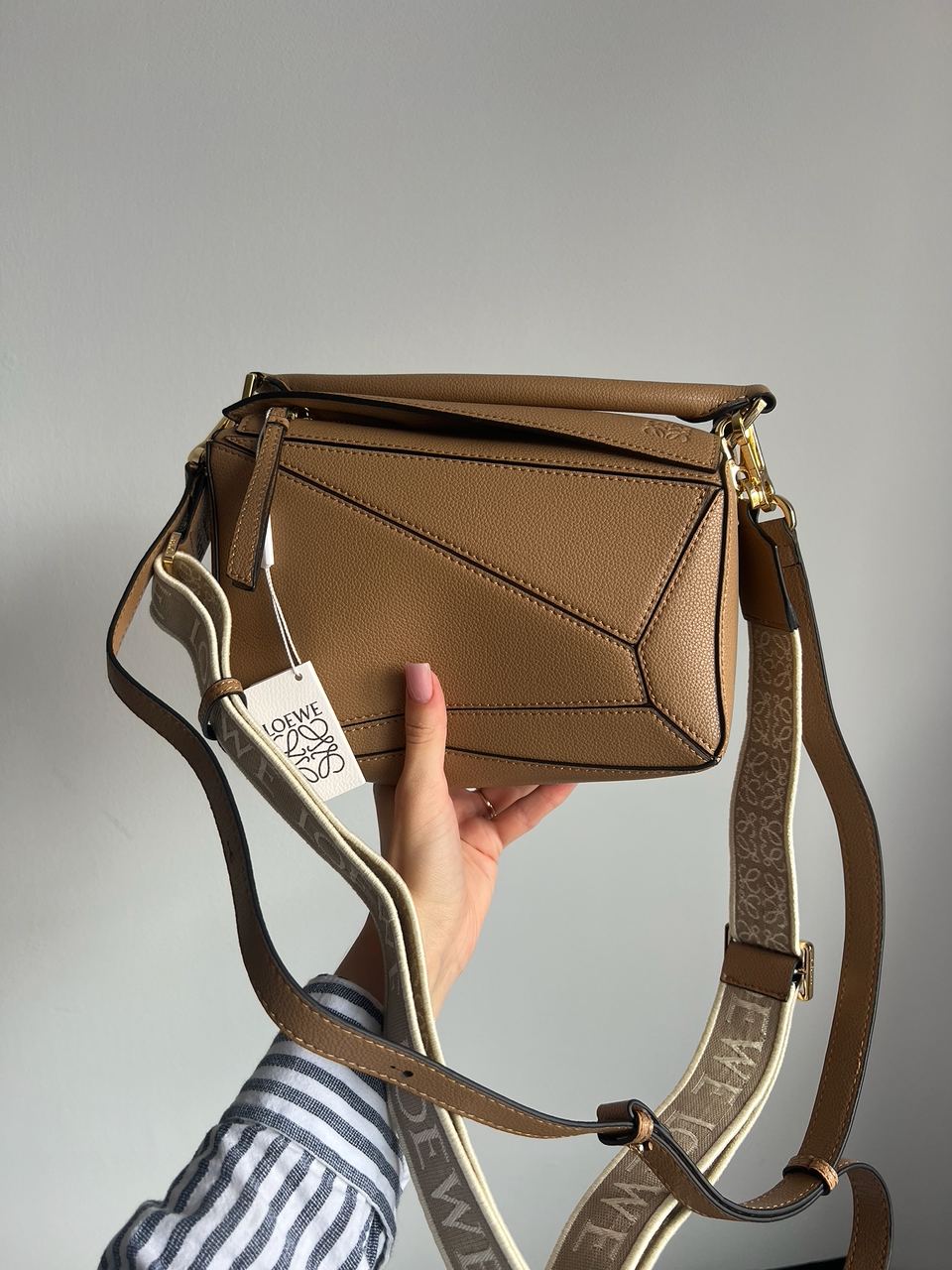 Loewe Small Puzzle Bag in Classic Calfskin Caramel - 5