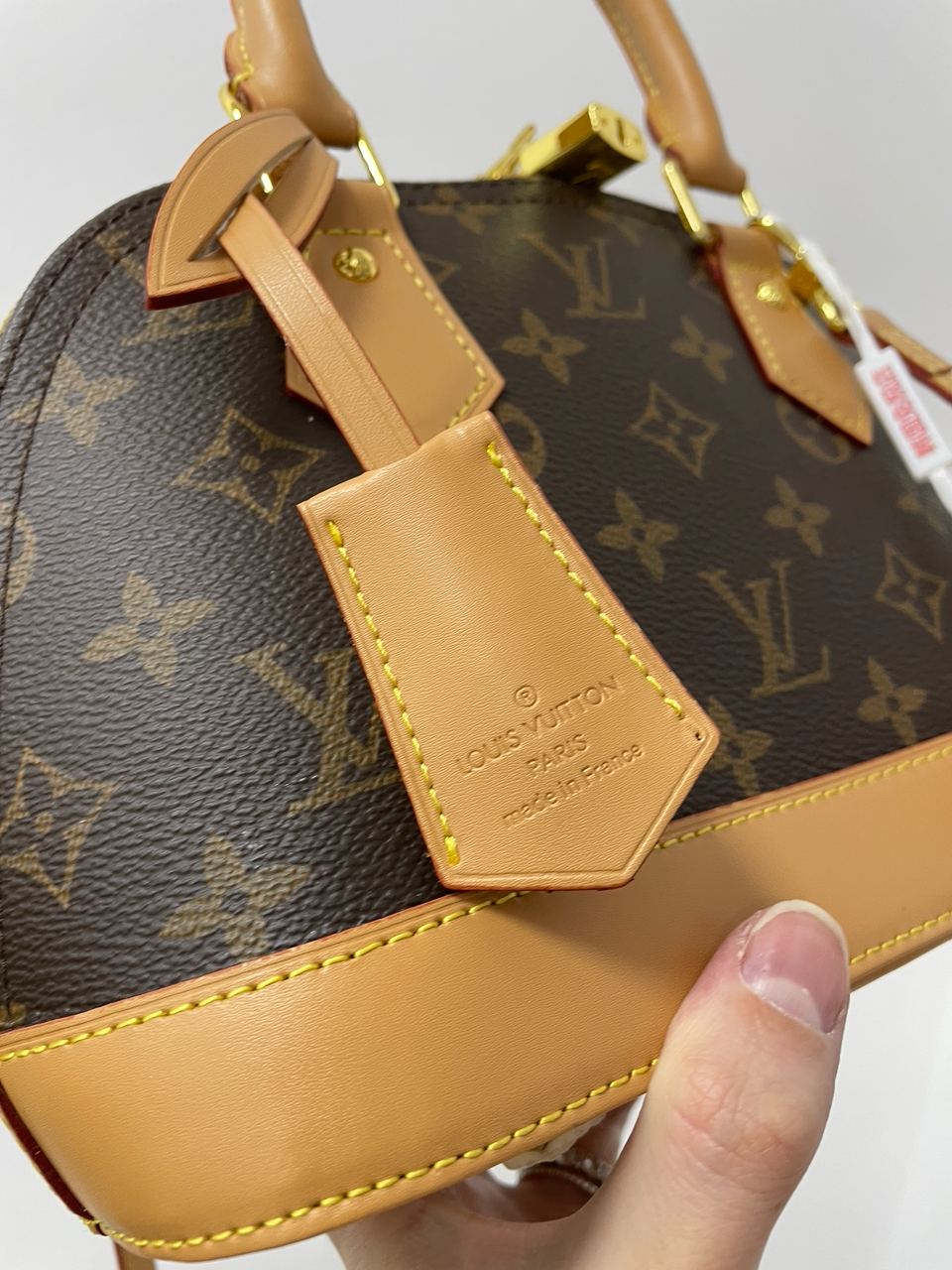 Louis Vuitton Alma Monogram Canvas - 10