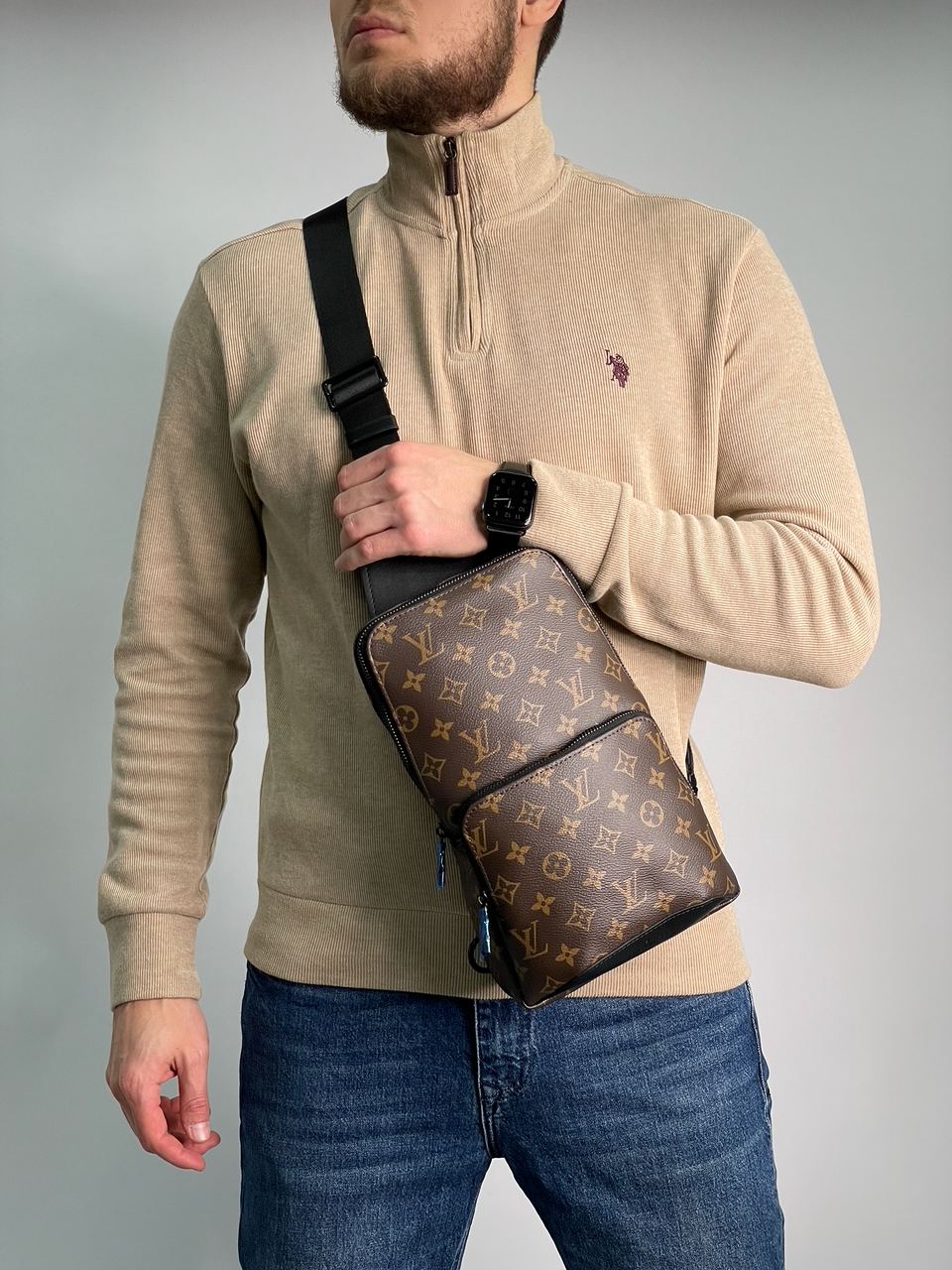 Louis Vuitton Avenue Slingbag Brown - 4