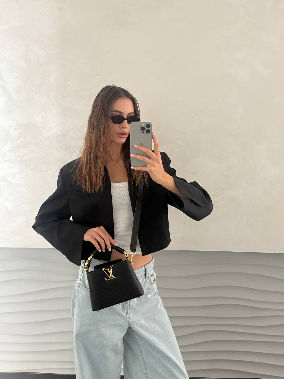 Louis Vuitton Capucines BB Black/Gold - 5