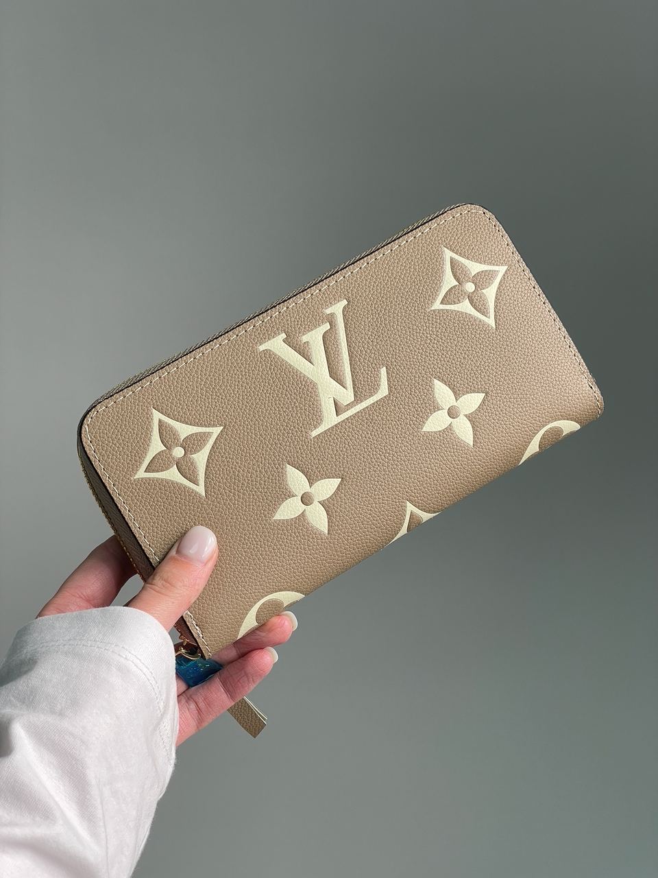 Louis Vuitton Clemence Wallet Bicolor Beige/Cream - 6