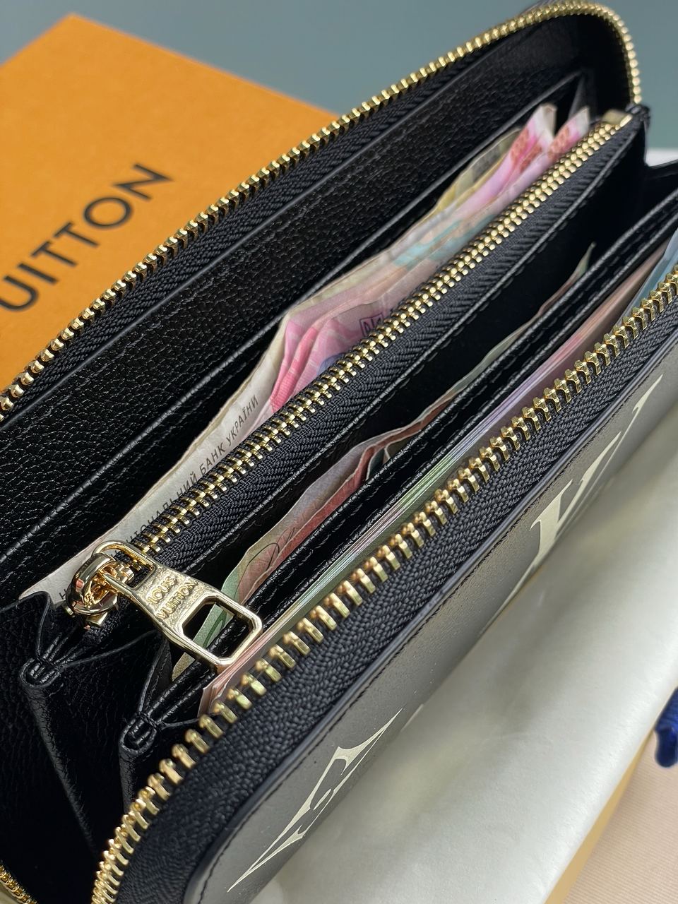 Louis Vuitton Clemence Wallet Bicolor Black/Cream - 11