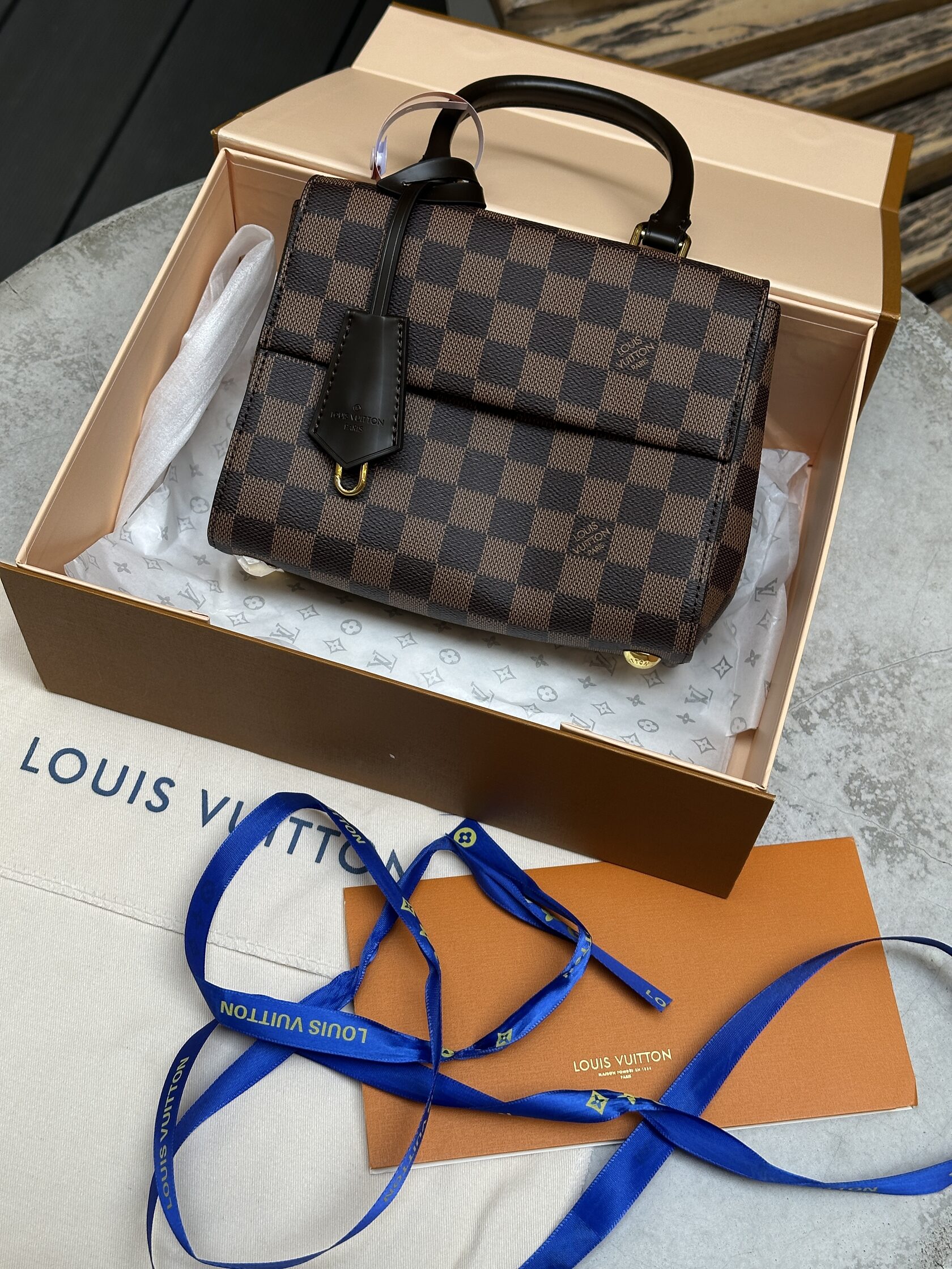Louis Vuitton Cluny Mini Damier Ebene - 4