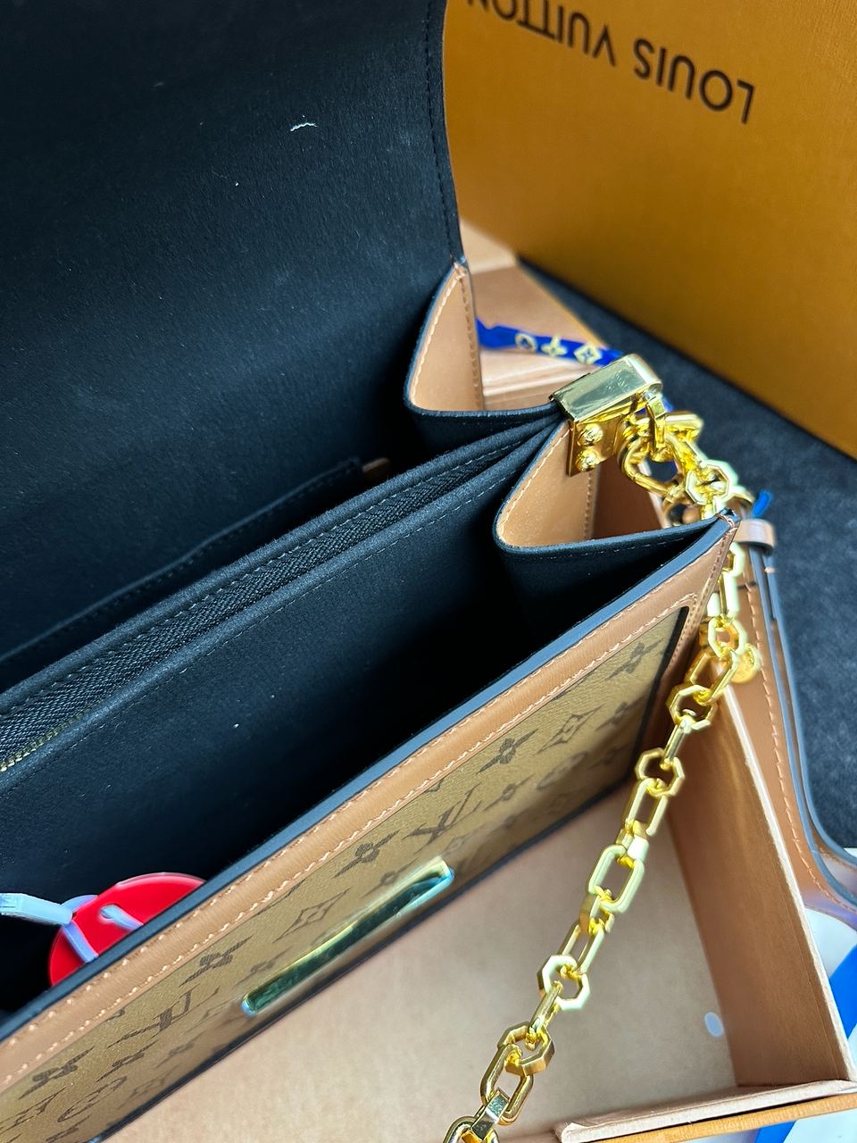 Louis Vuitton Dauphine MM Bag - 20