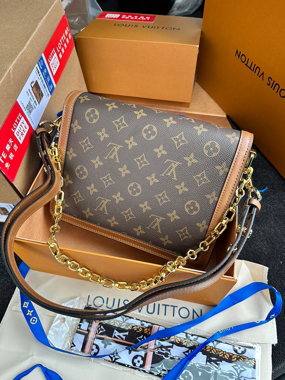 Louis Vuitton Dauphine MM Bag - 9