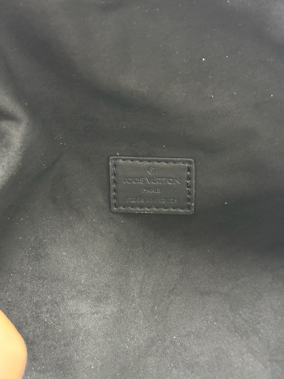 Louis Vuitton Discovery PM Bumbag Grey Canvas - 14