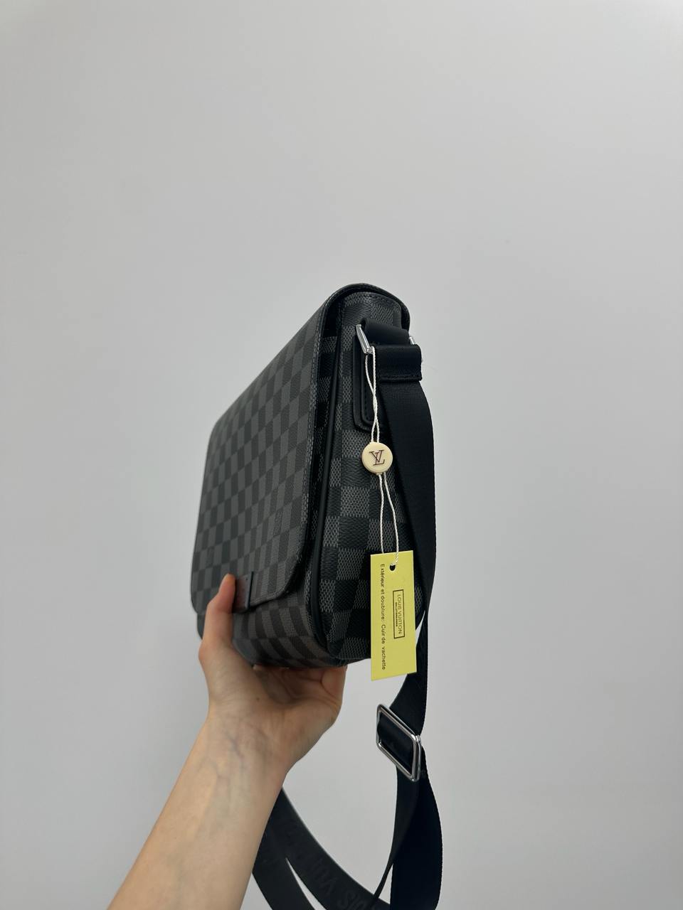 Louis Vuitton District PM Damier Graphite Canvas Grey - 10
