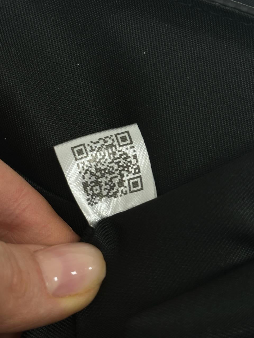 Louis Vuitton District PM Damier Graphite Canvas Grey - 15