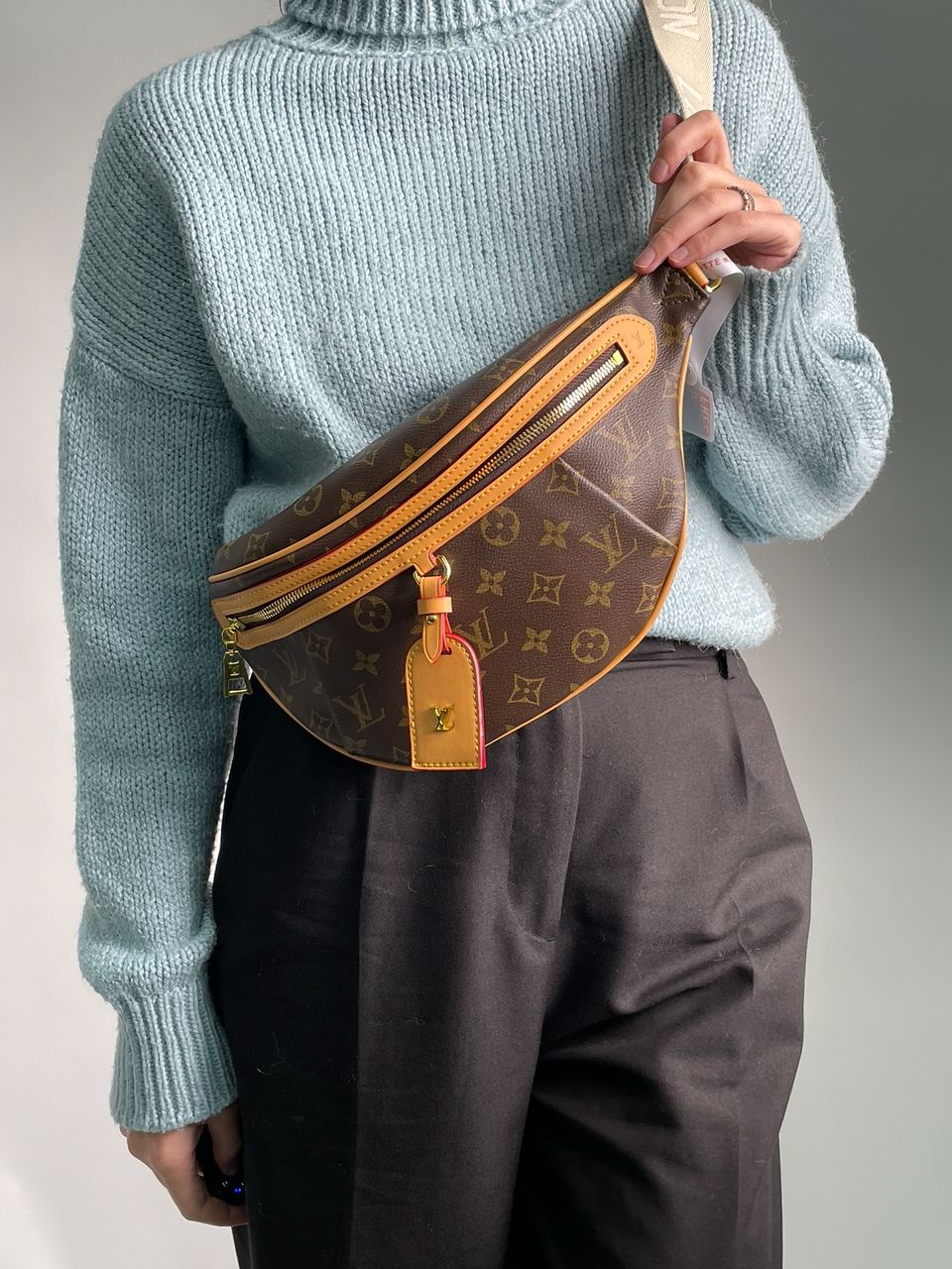 Louis Vuitton High Rise Monogram Bumbag - 5