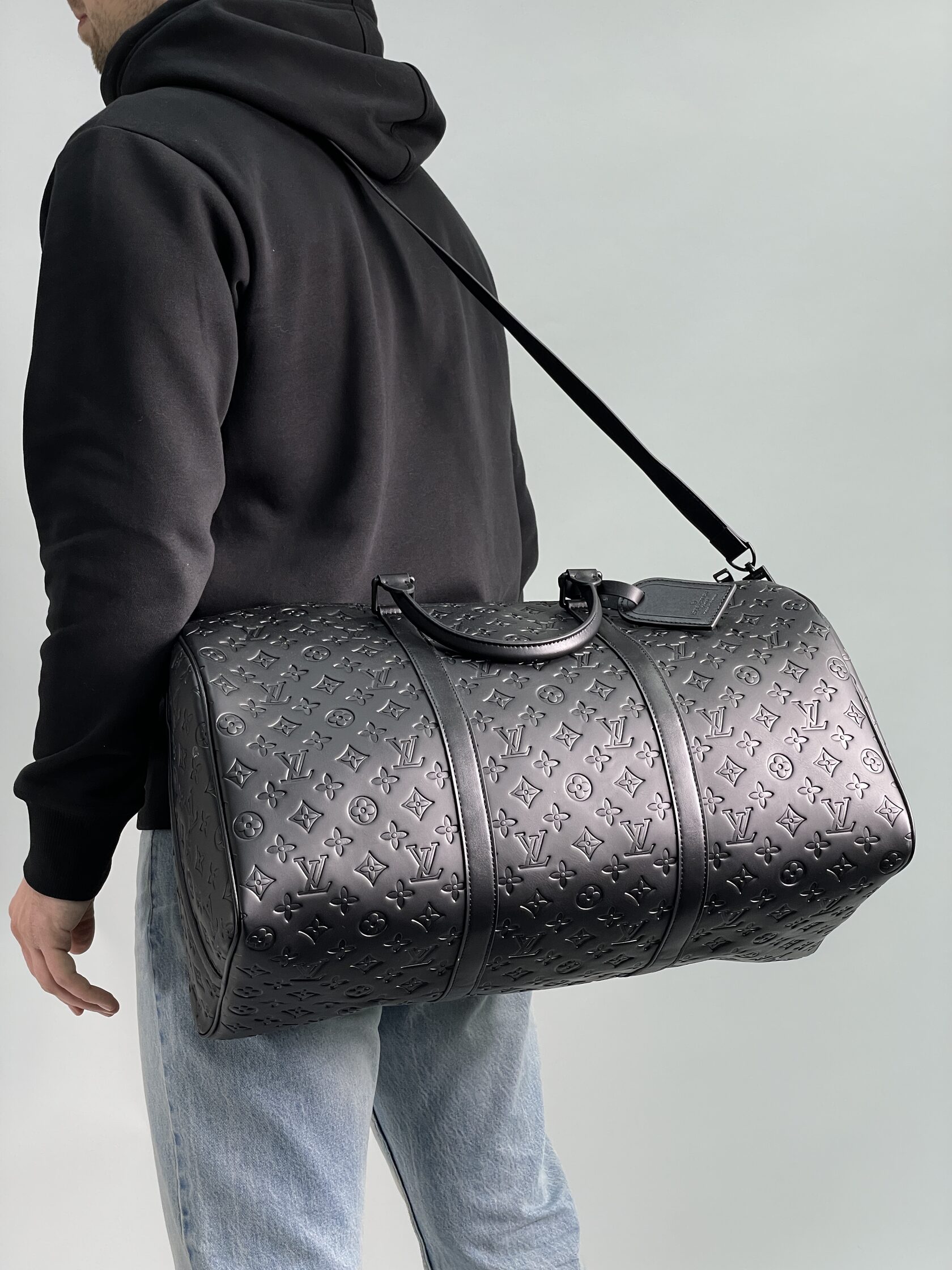 Louis Vuitton Keepall Bandouliere 50 Monogram Shadow Black in Embossed Leather - 4