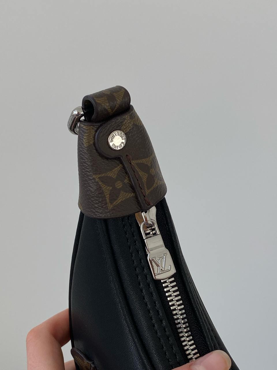 Louis Vuitton Loop Handbag Monogram Black/Canvas with Silver - 13