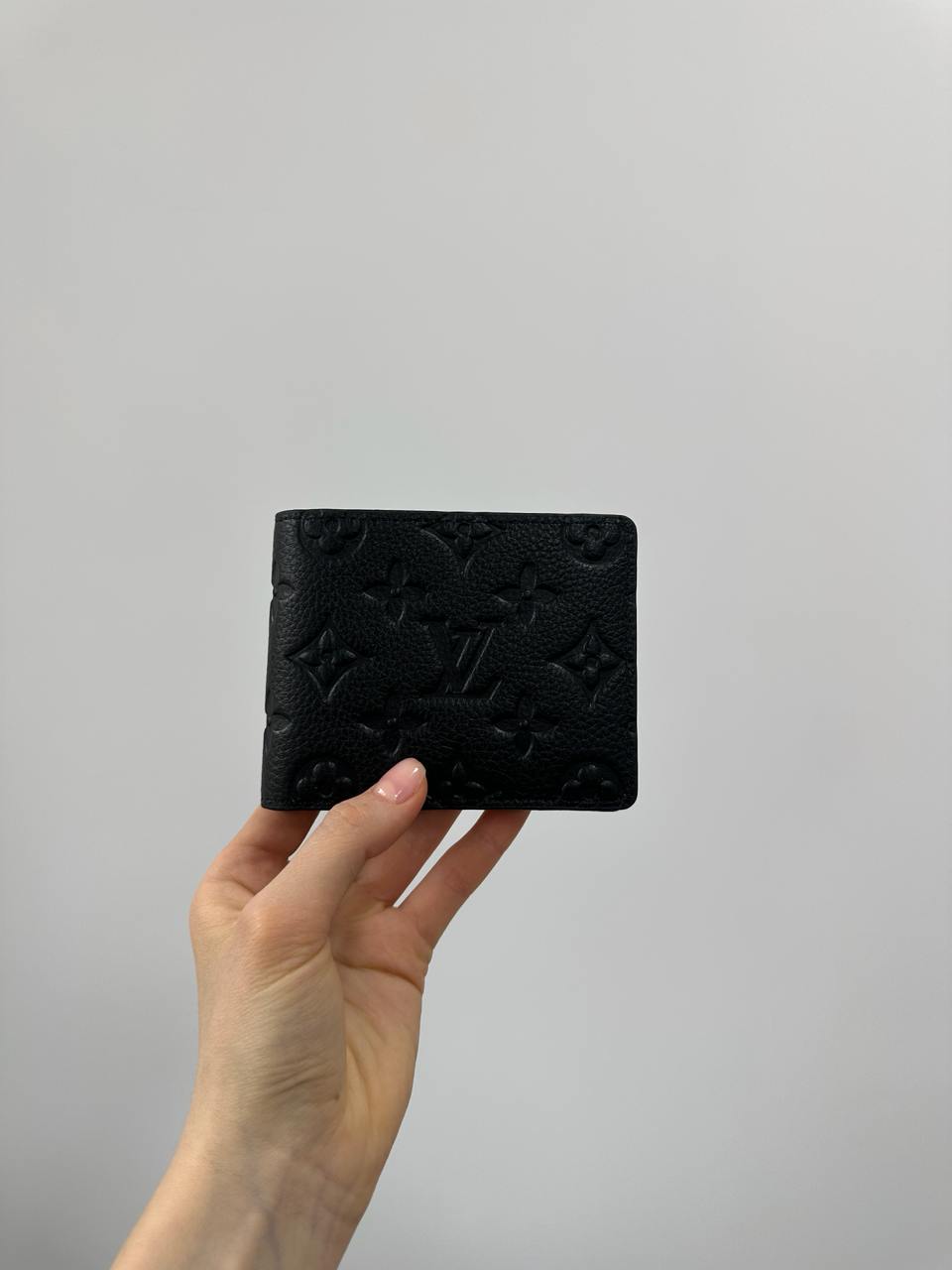 Louis Vuitton Multiple Wallet Monogram Taurillon Leather Black - 4