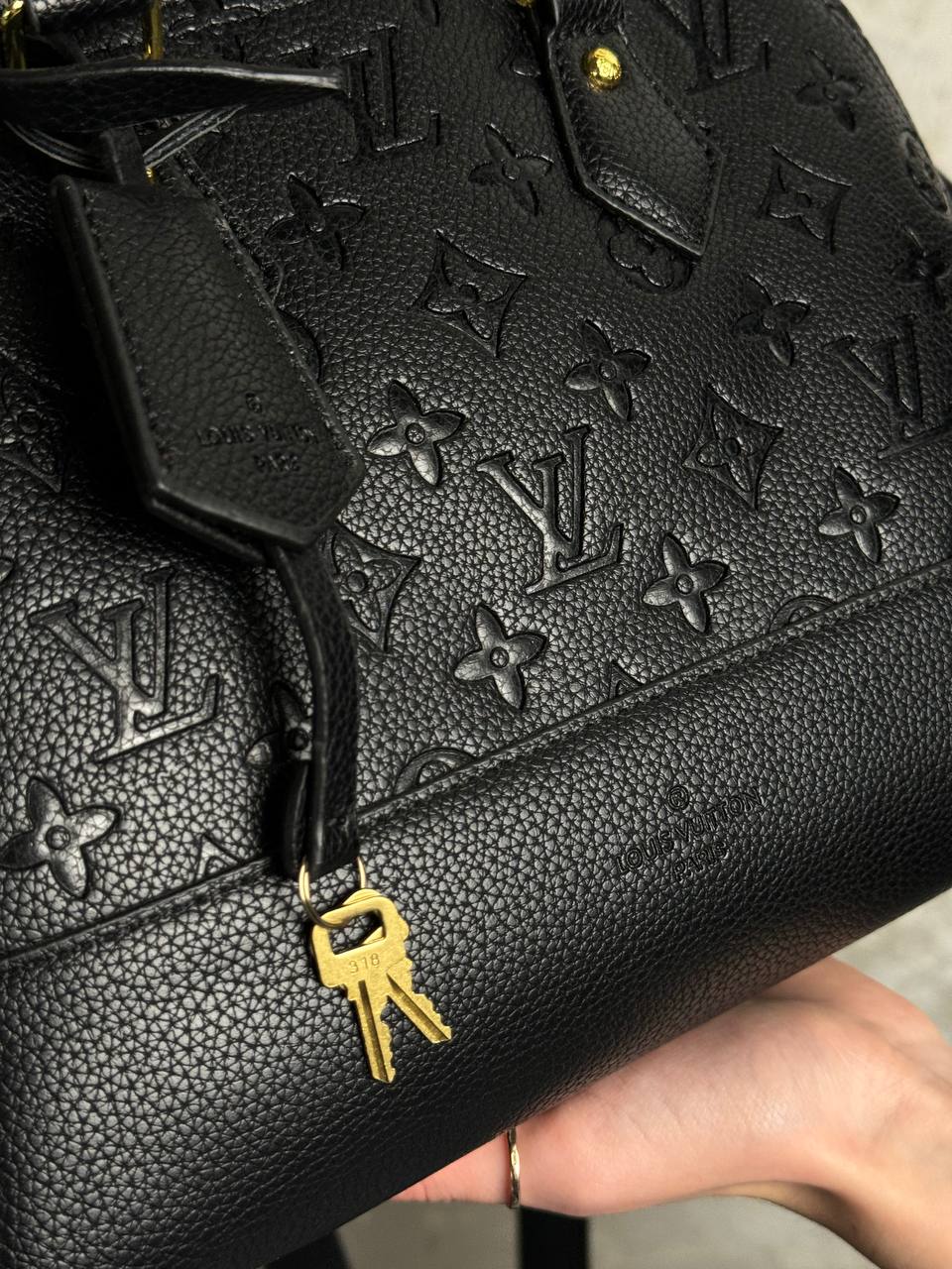 Louis Vuitton Néo Alma BB Bag - 13