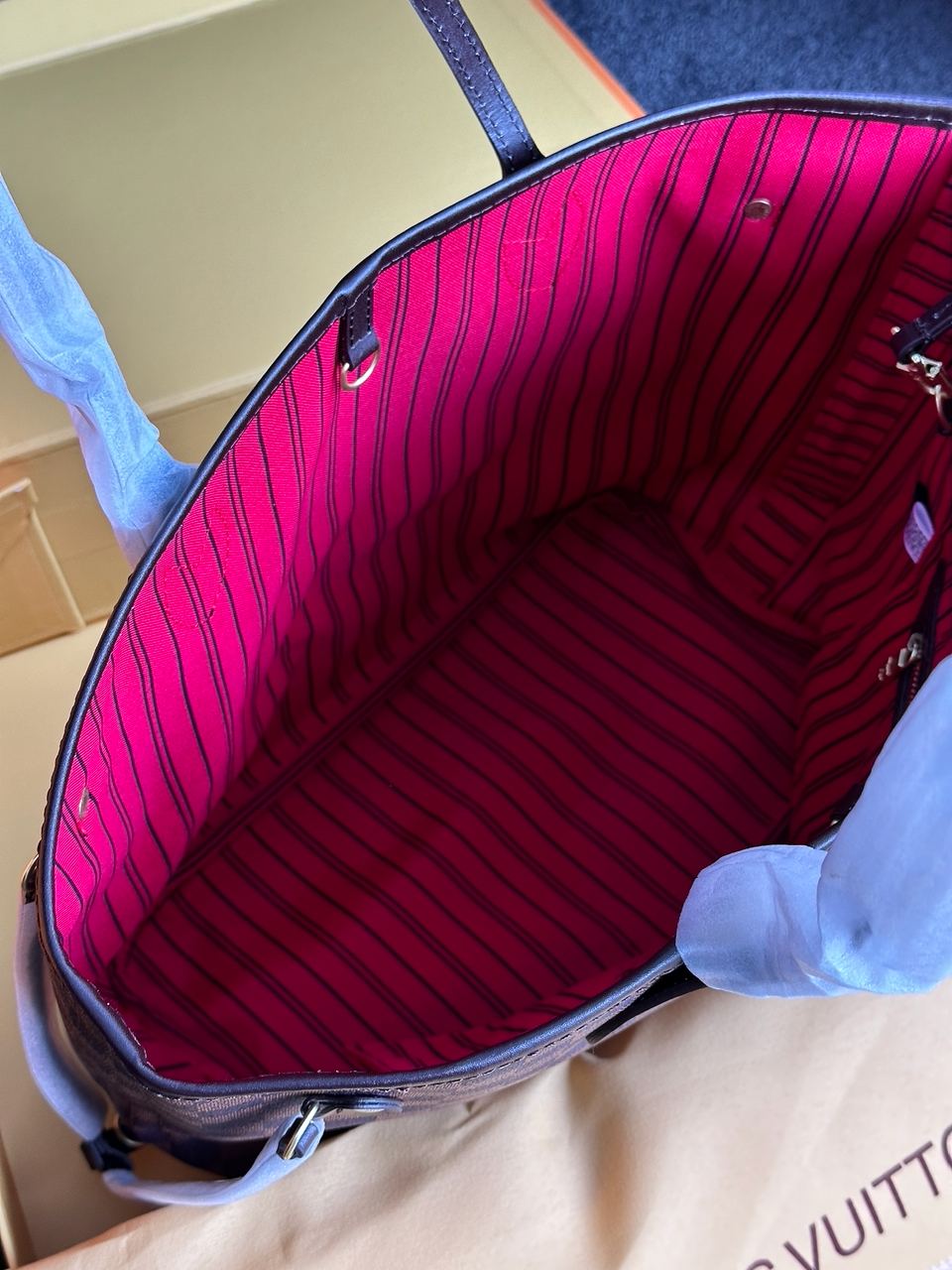 Louis Vuitton Neverfull MM Damier Ebene - 13