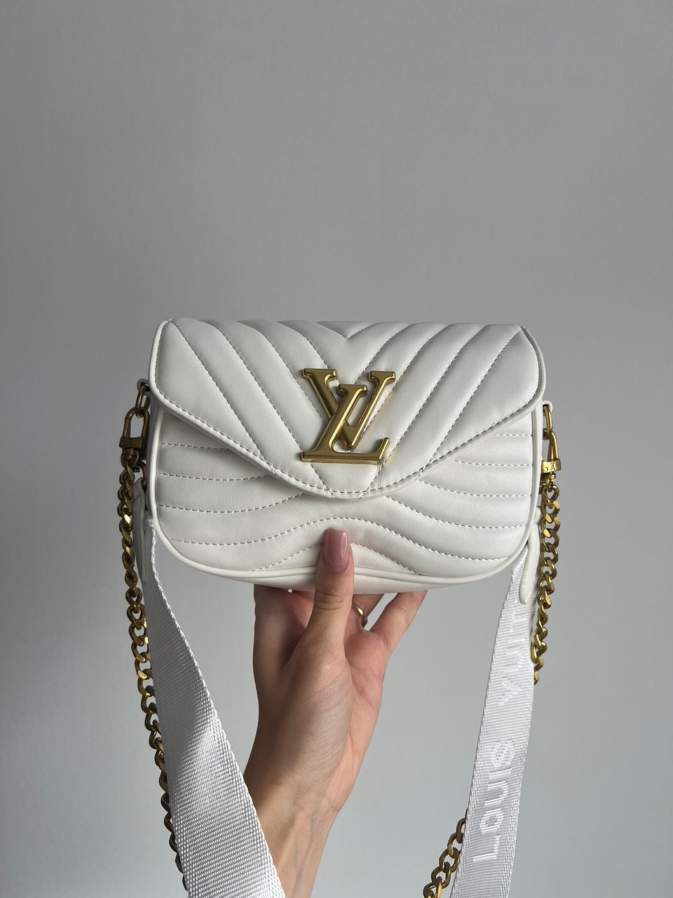 Louis Vuitton New Wave Multi Pochette Bag White/Gold - 2